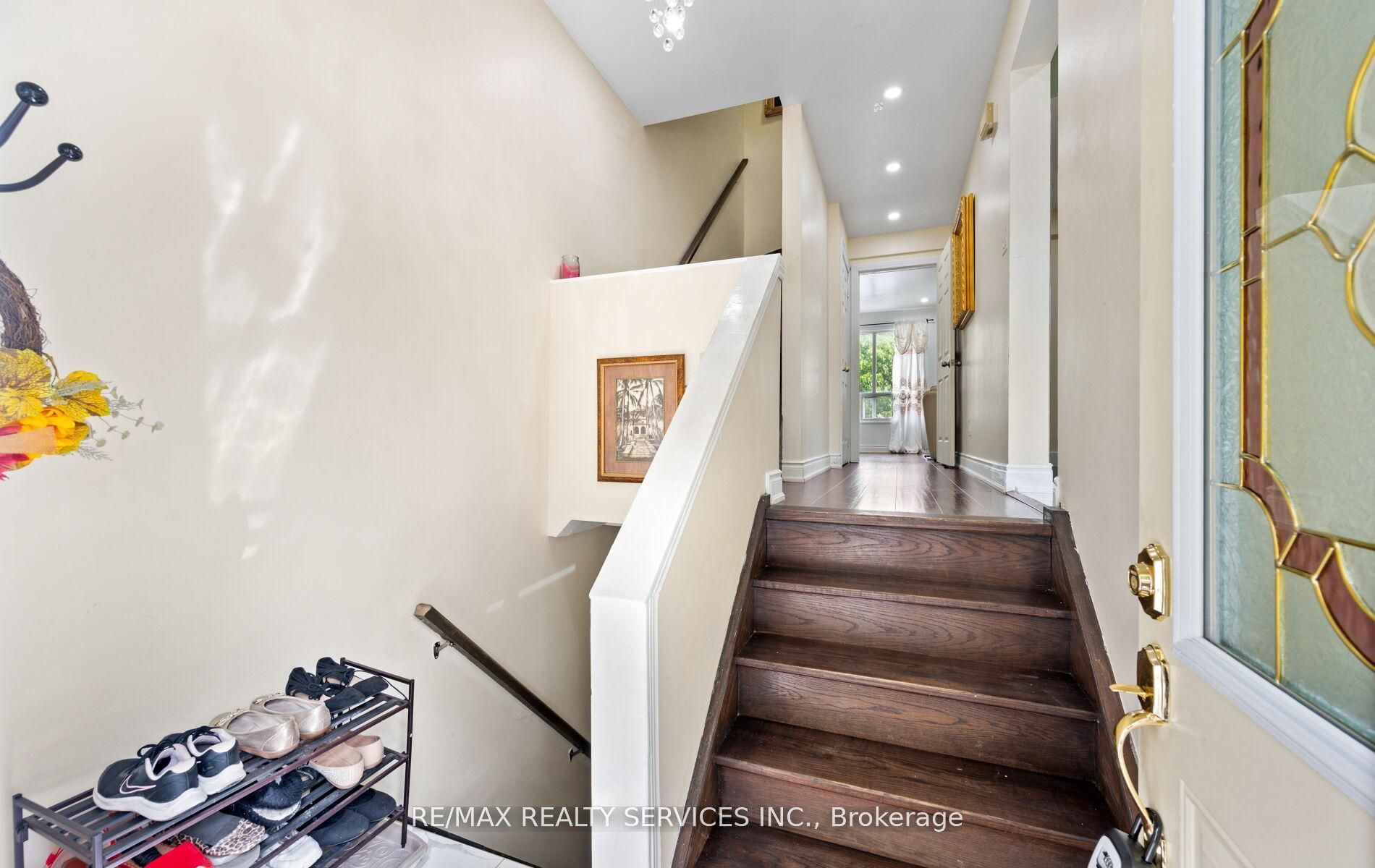 124 Baronwood Court 124