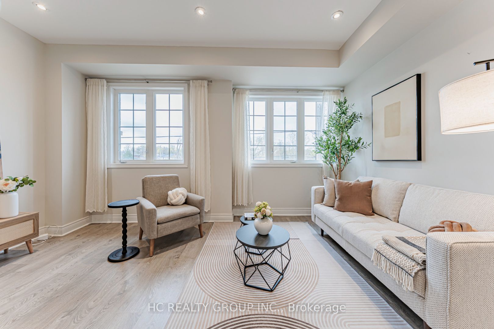 285 Finch Avenue 12