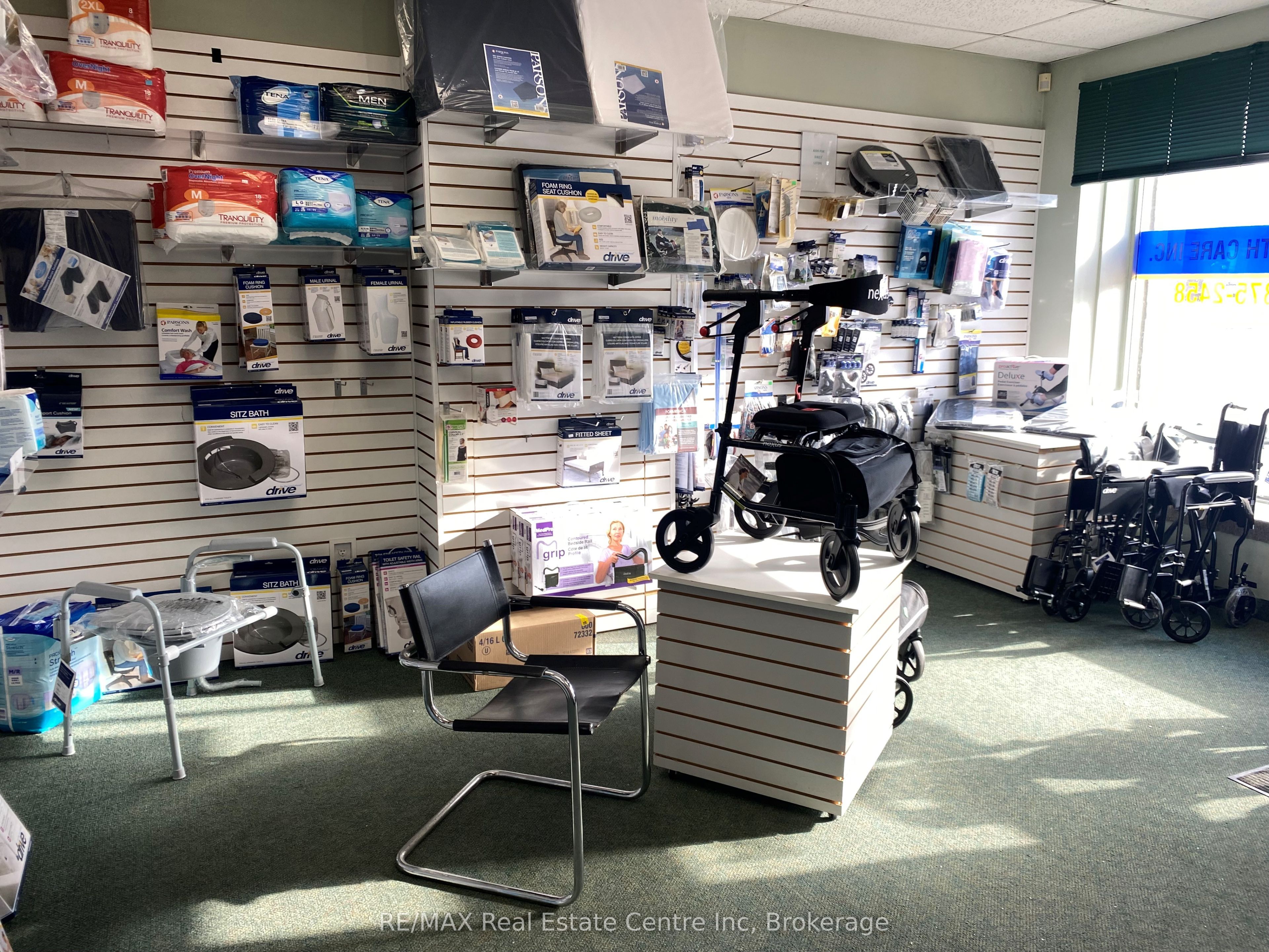 25 Commercial Street