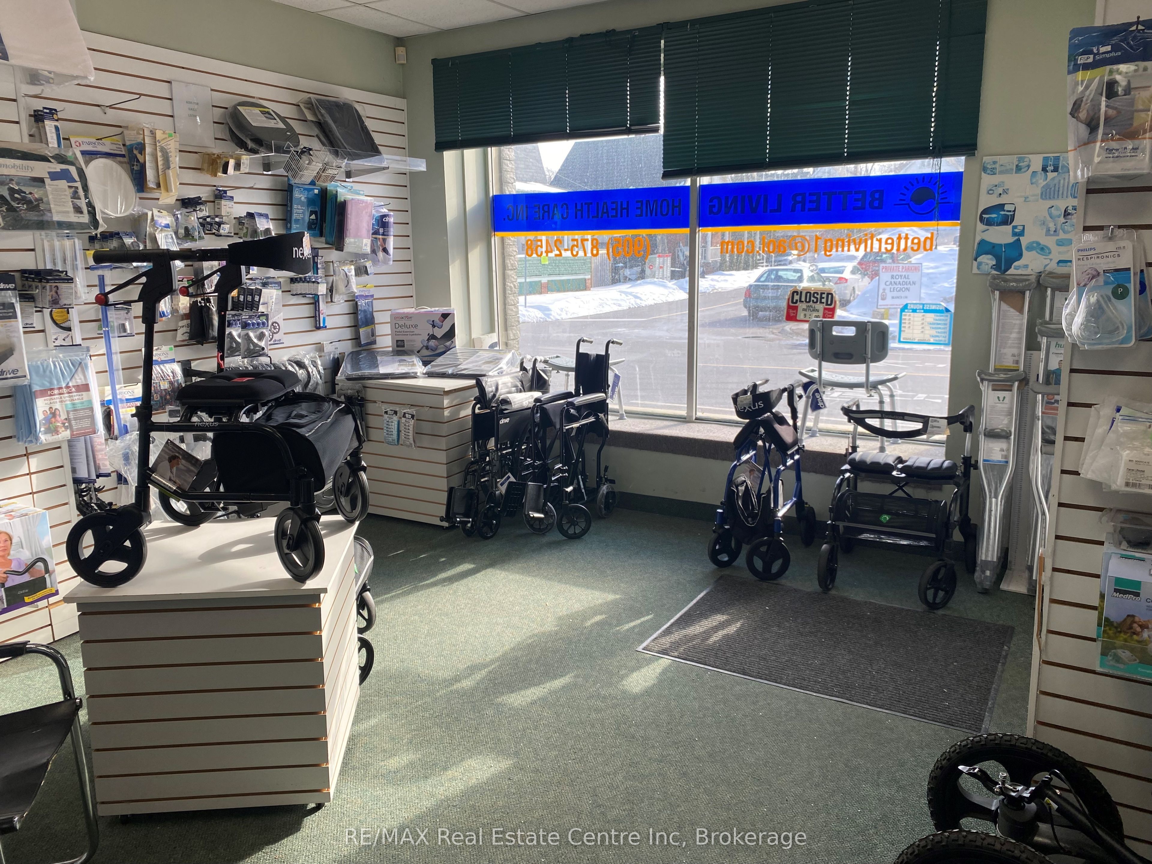 25 Commercial Street