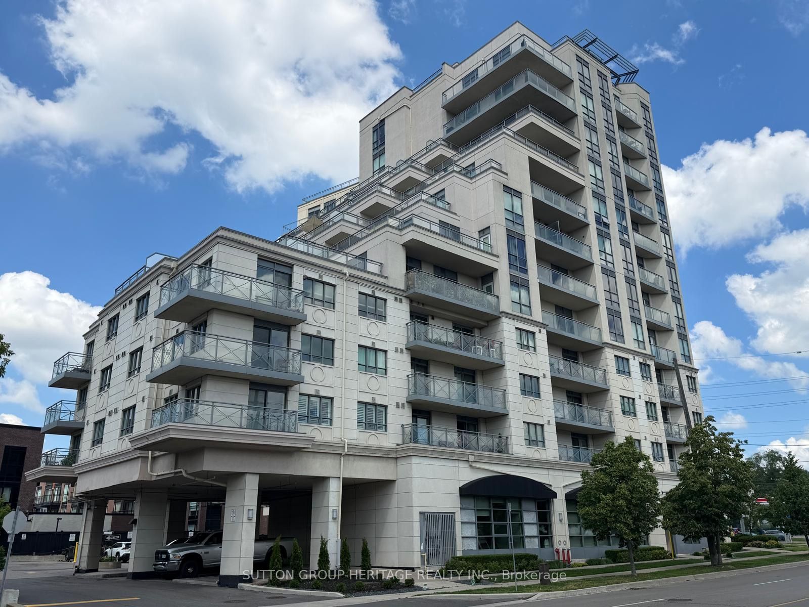 7730 Kipling Avenue 404