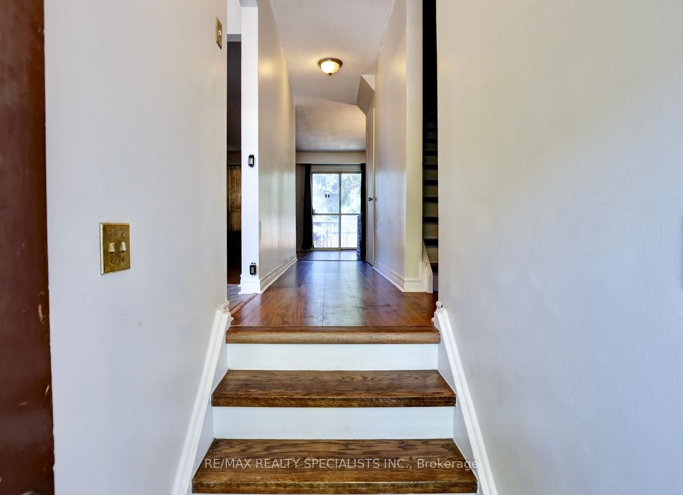 2445 Homelands Drive 30
