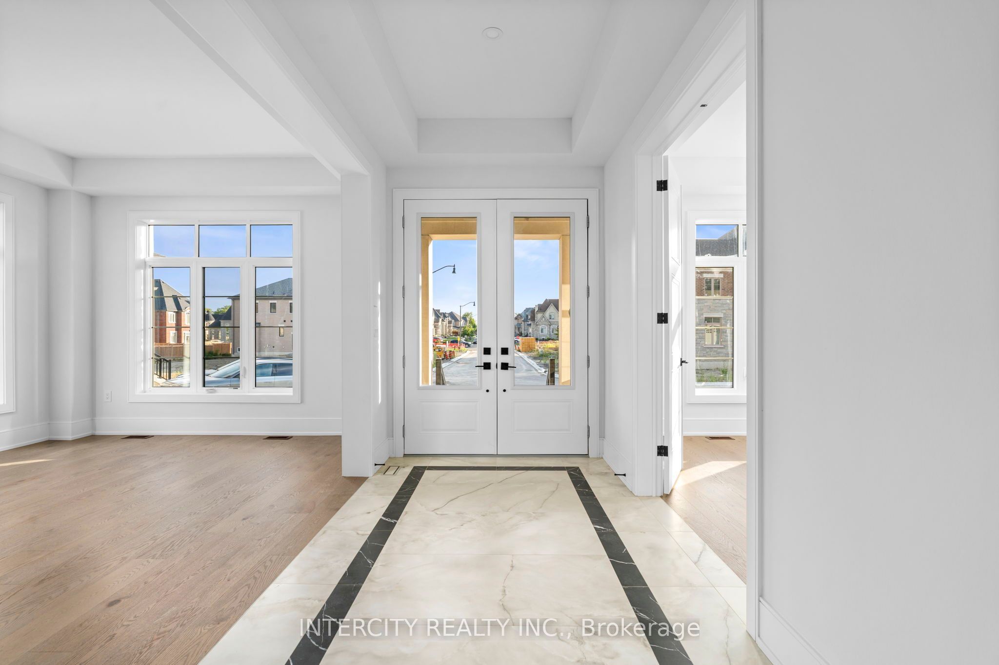 20 Gold Bottom Crescent