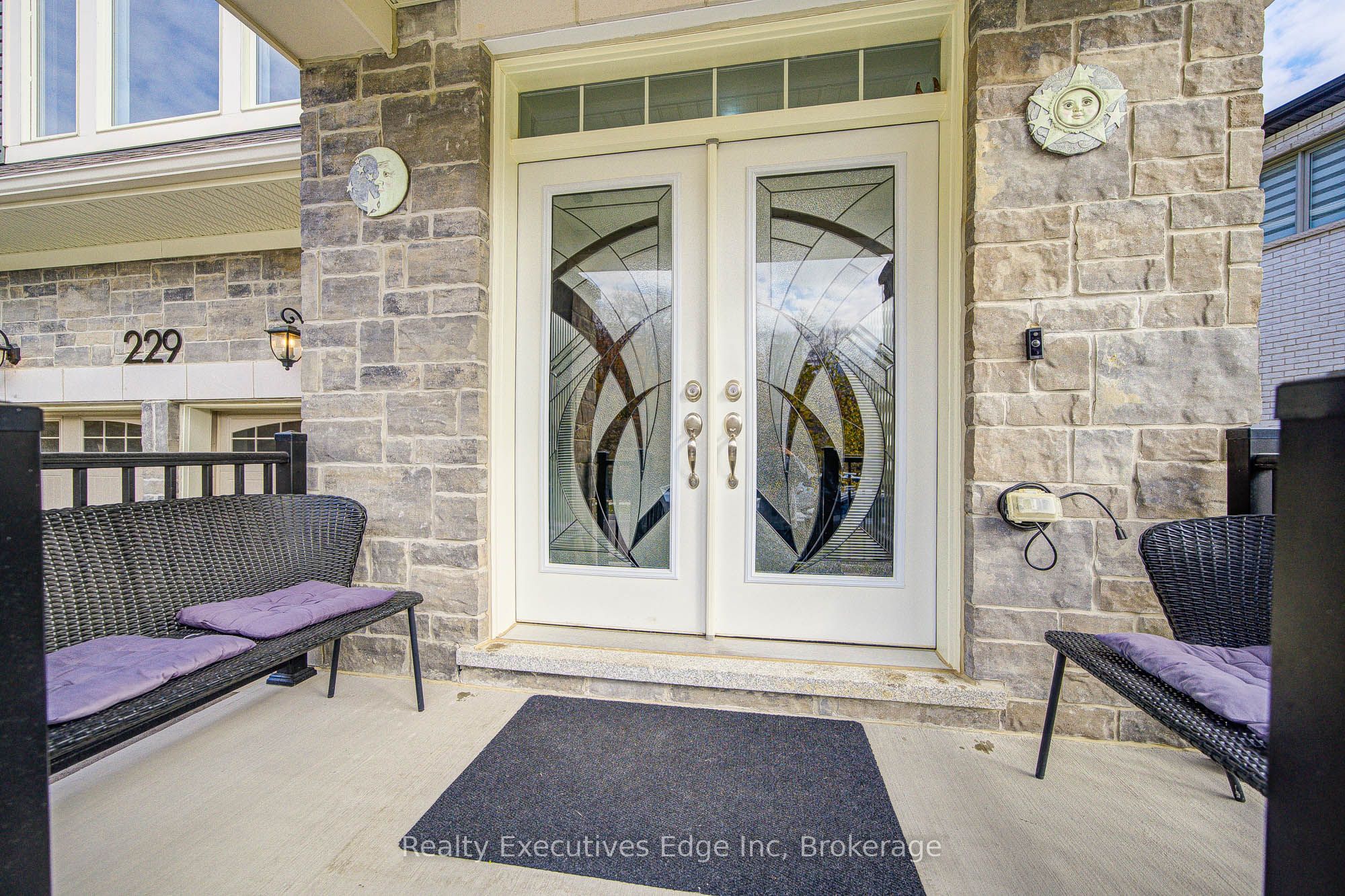 229 Forestwalk Street