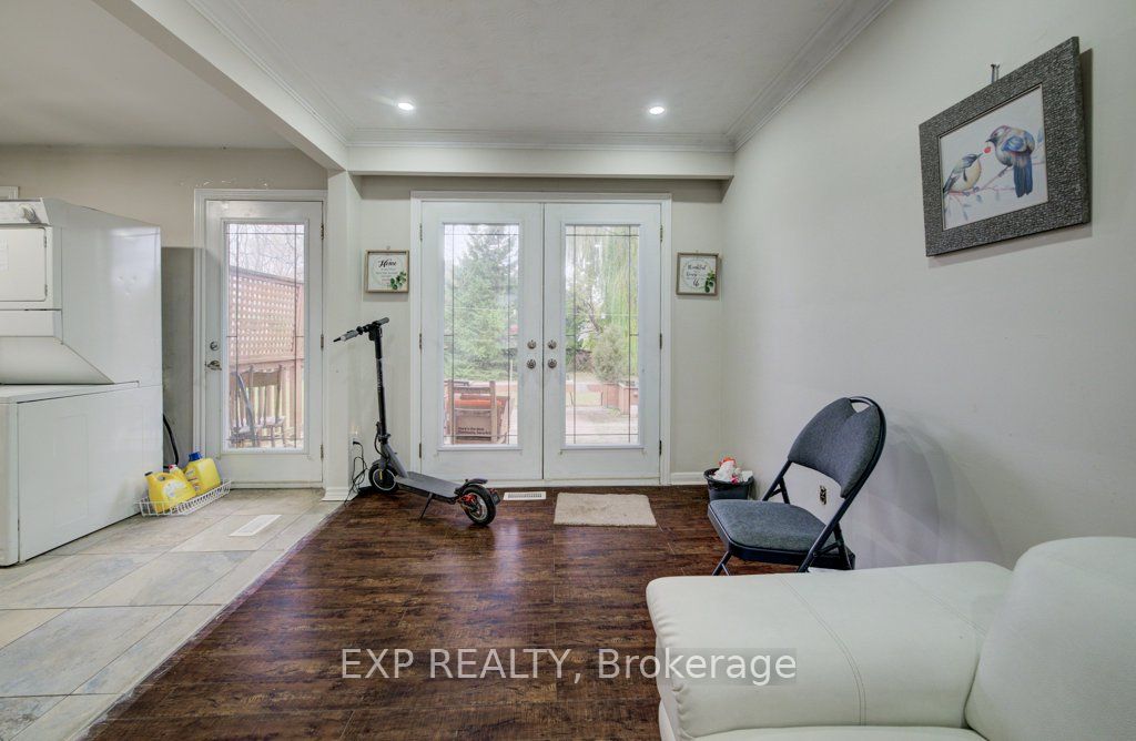 1361 Stanbury Road