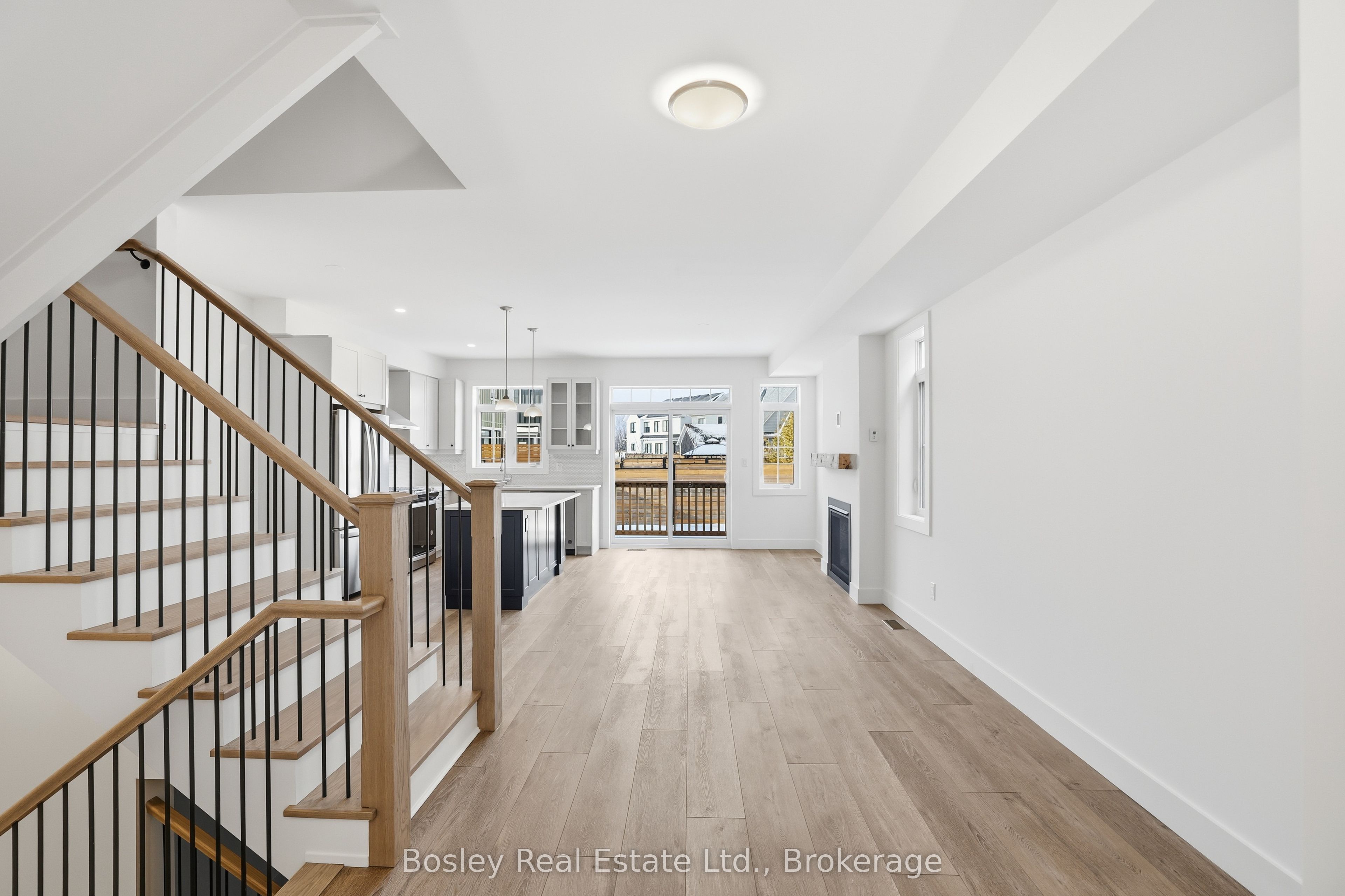 130 White Oak Crescent