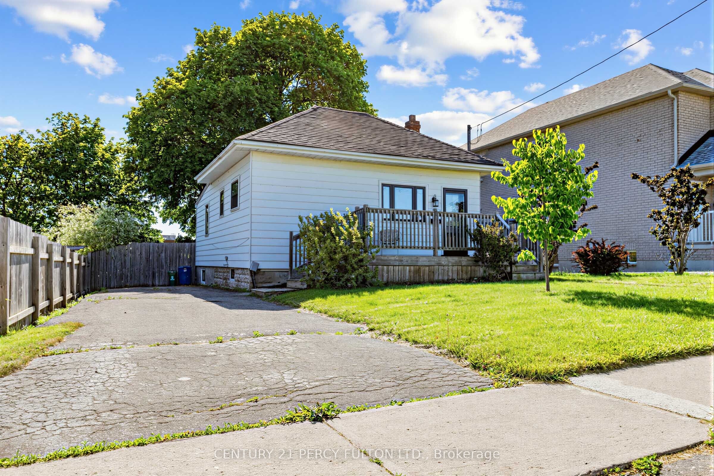 22 Westmount Street