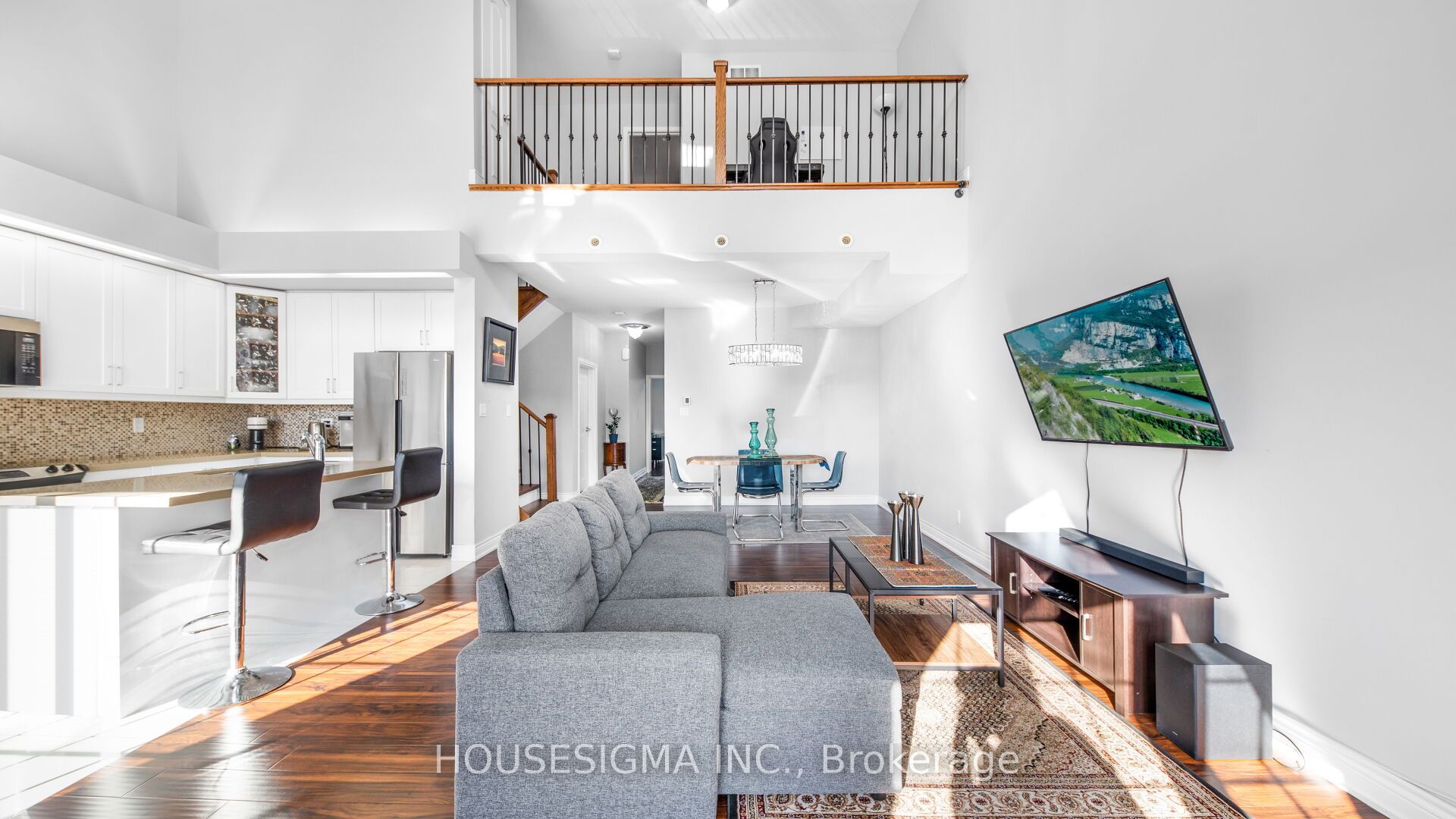 18 Lovegrove Lane