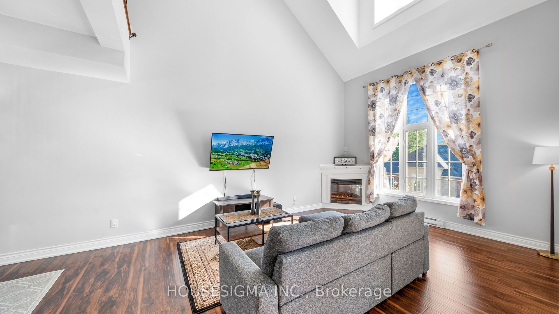18 Lovegrove Lane