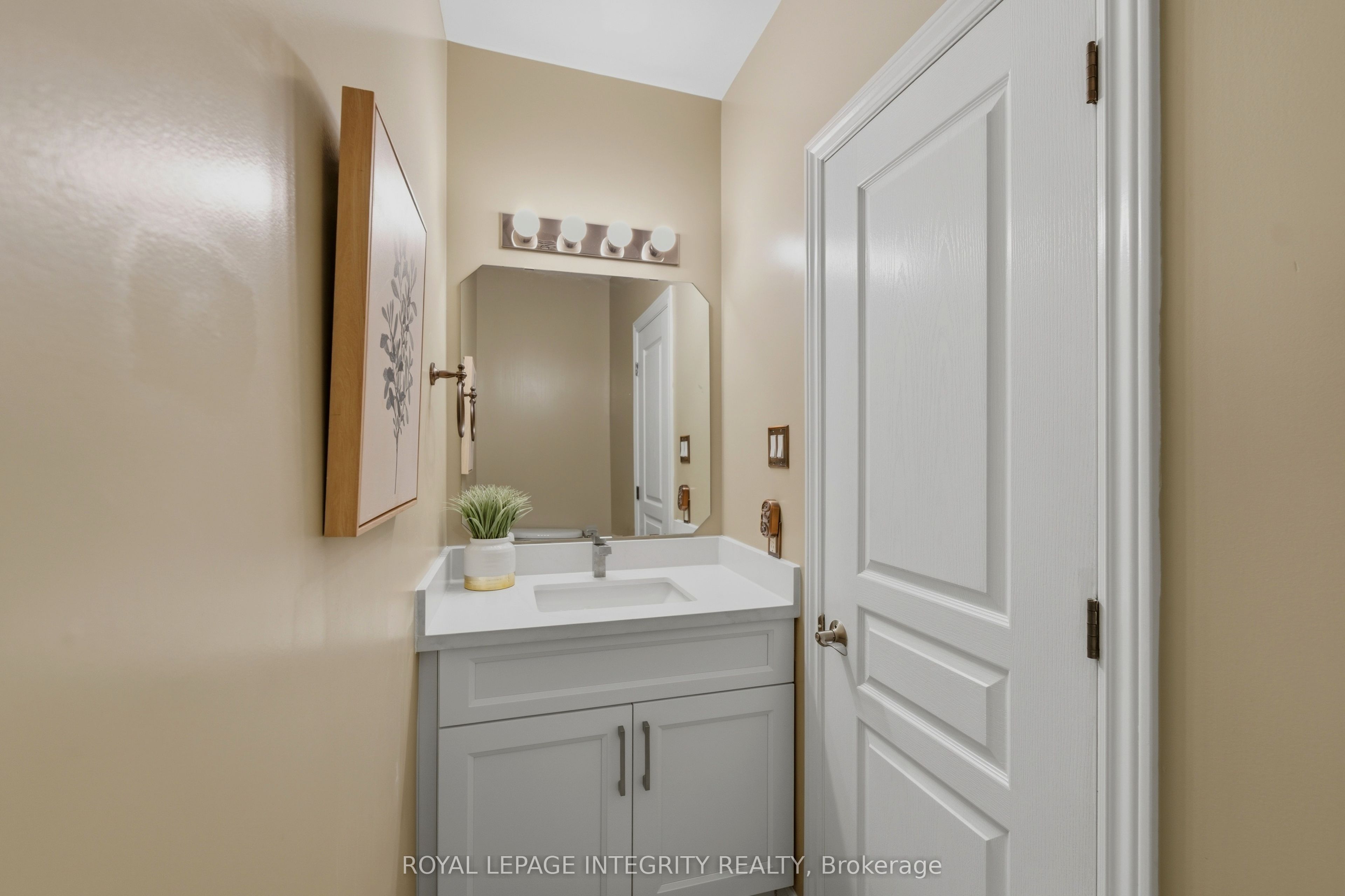 102 Windance Crescent
