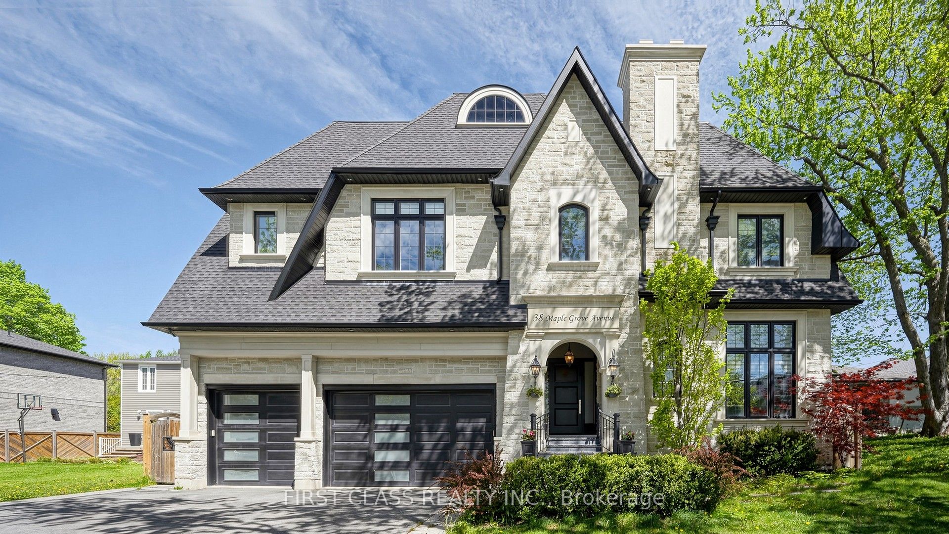 38 Maple Grove Avenue