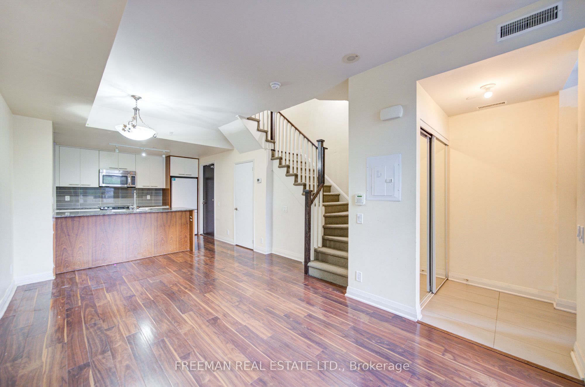 5 Valhalla Inn Road TH108
