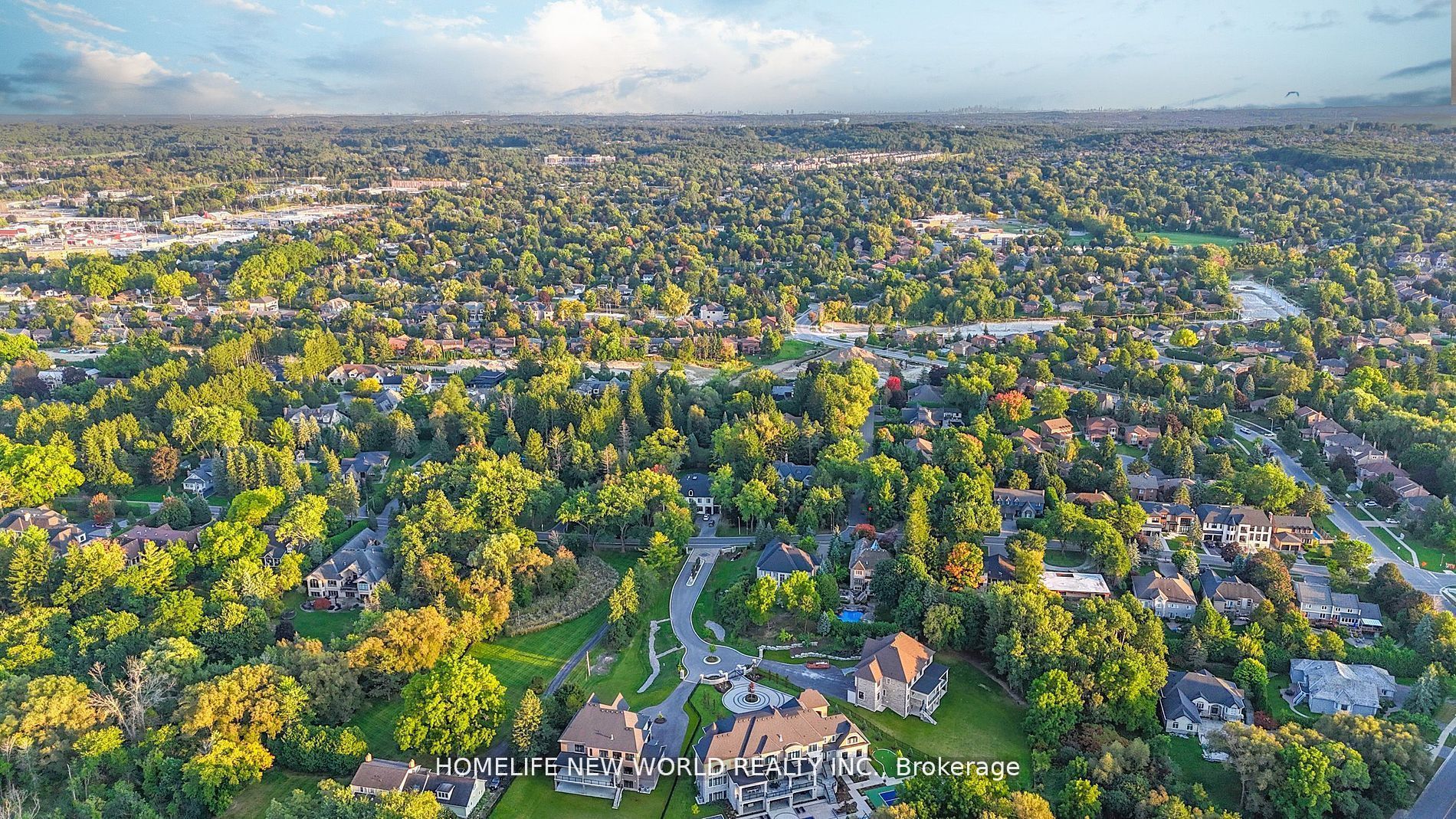 198 Kennedy Street W