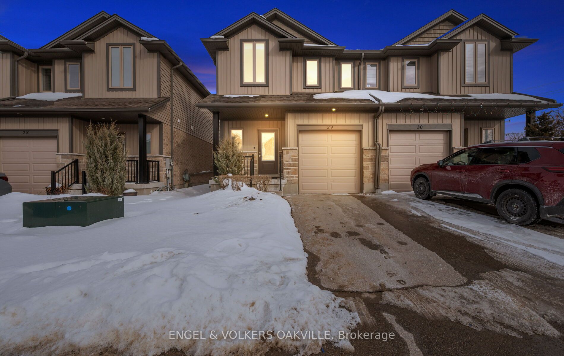 1023 Devonshire Avenue 29