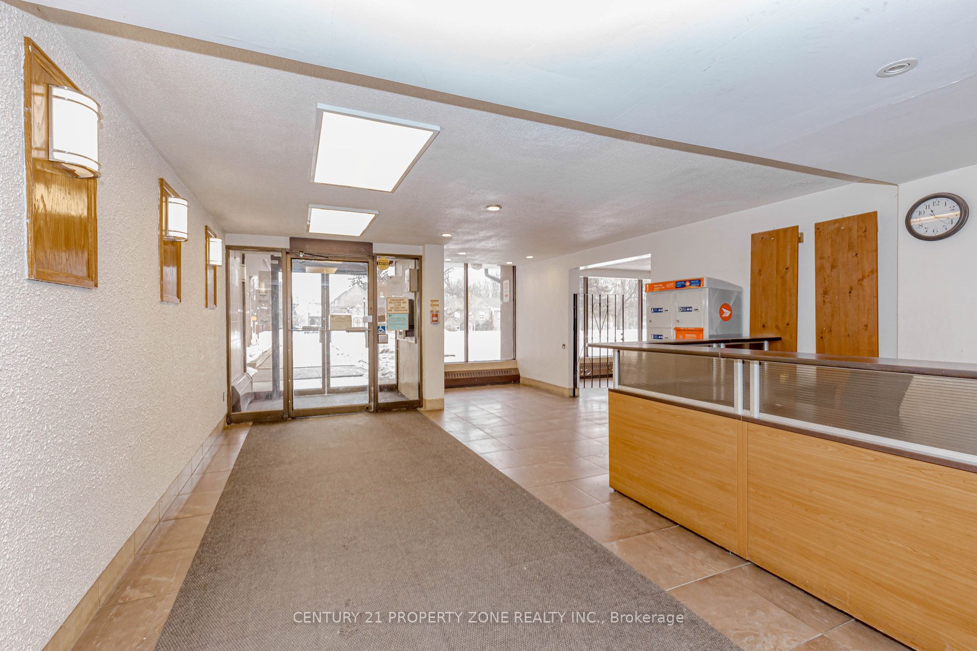 180 Markham Road 1701