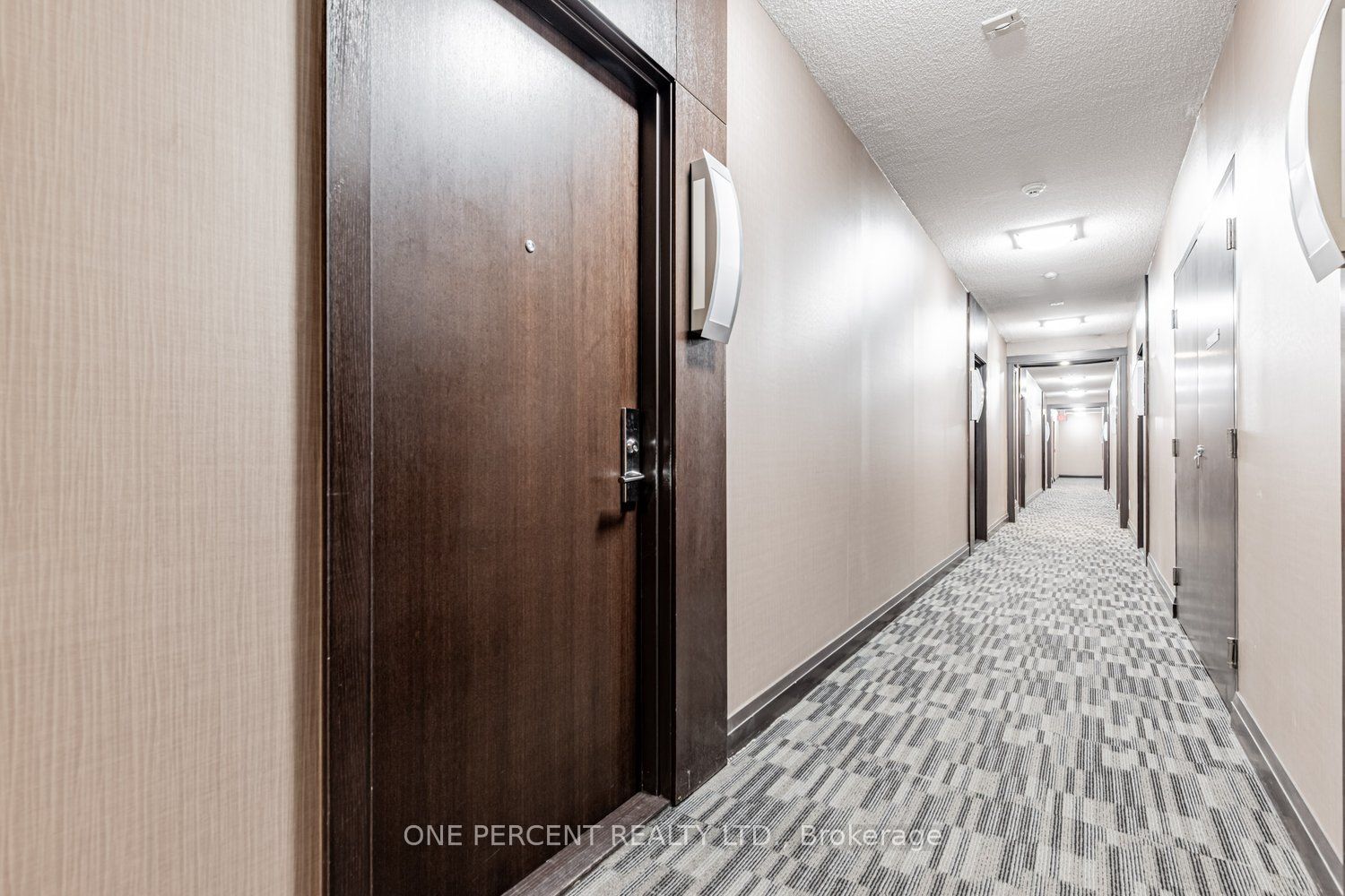 21 Upper Duke Crescent 401