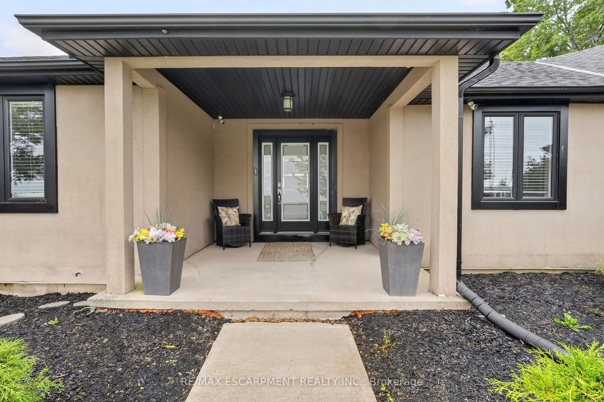 1380 Eighth Avenue Louth N/A