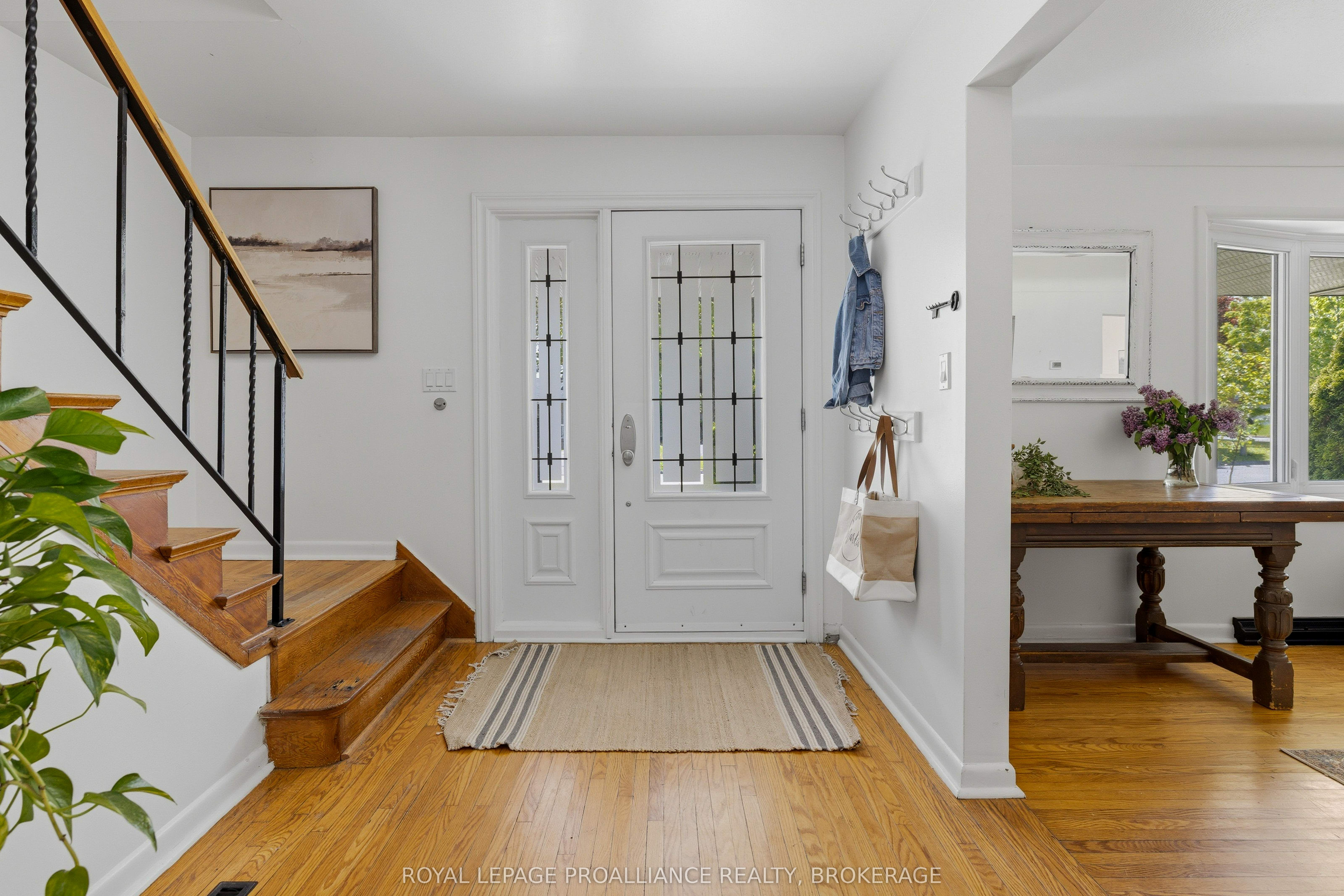 102 Herchmer Crescent
