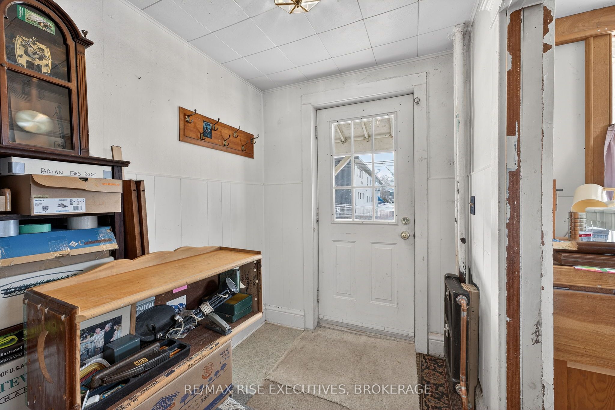 207 Concession Street