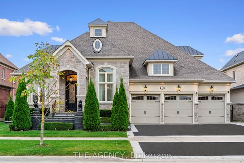 28 Chuck Ormsby Crescent King ON L7B 0A8