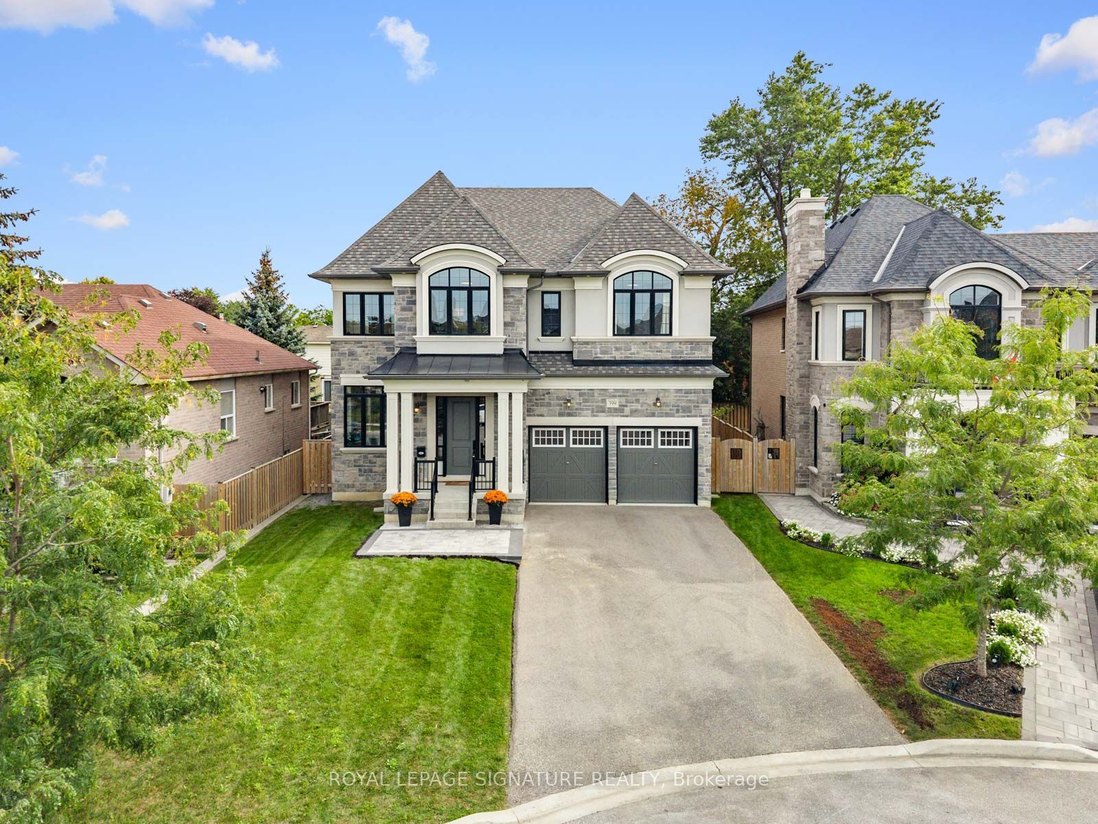 399 Frontier Court