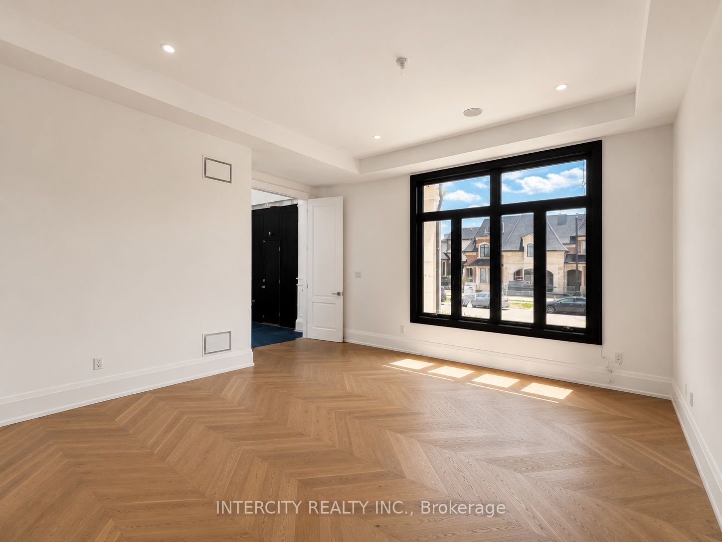 16 Creedmore Court