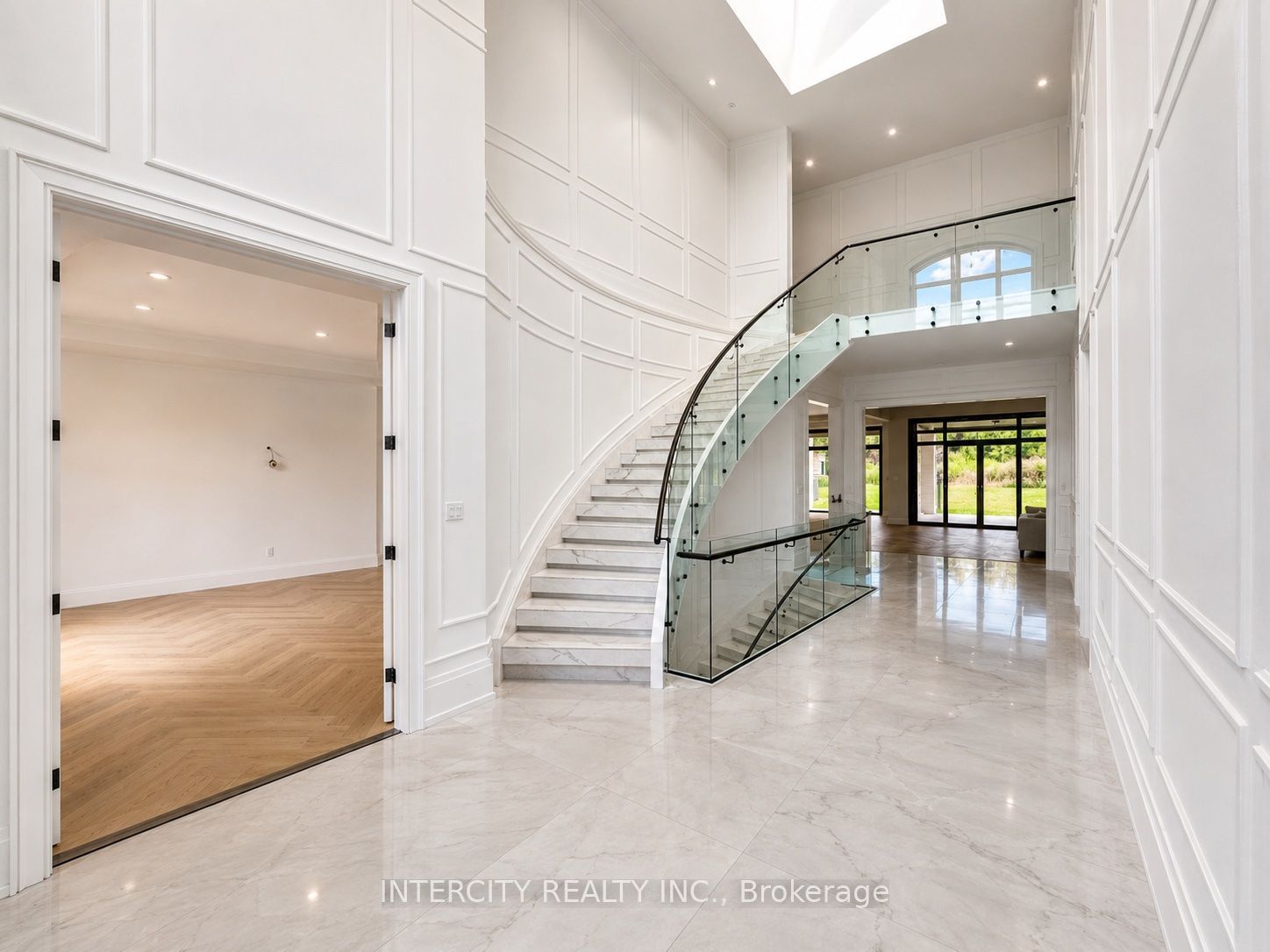 16 Creedmore Court