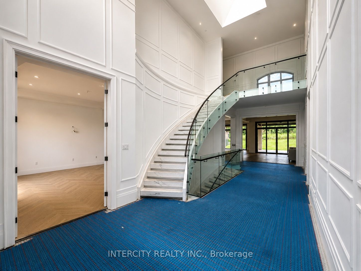 16 Creedmore Court