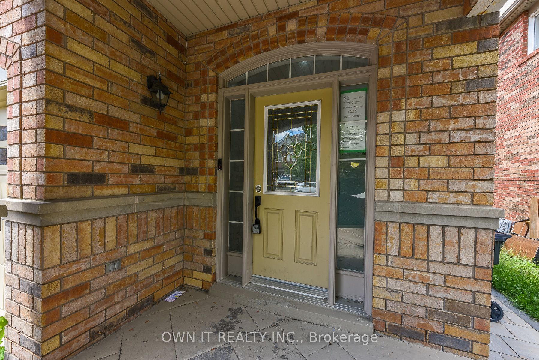 3035 Mission Hill Drive