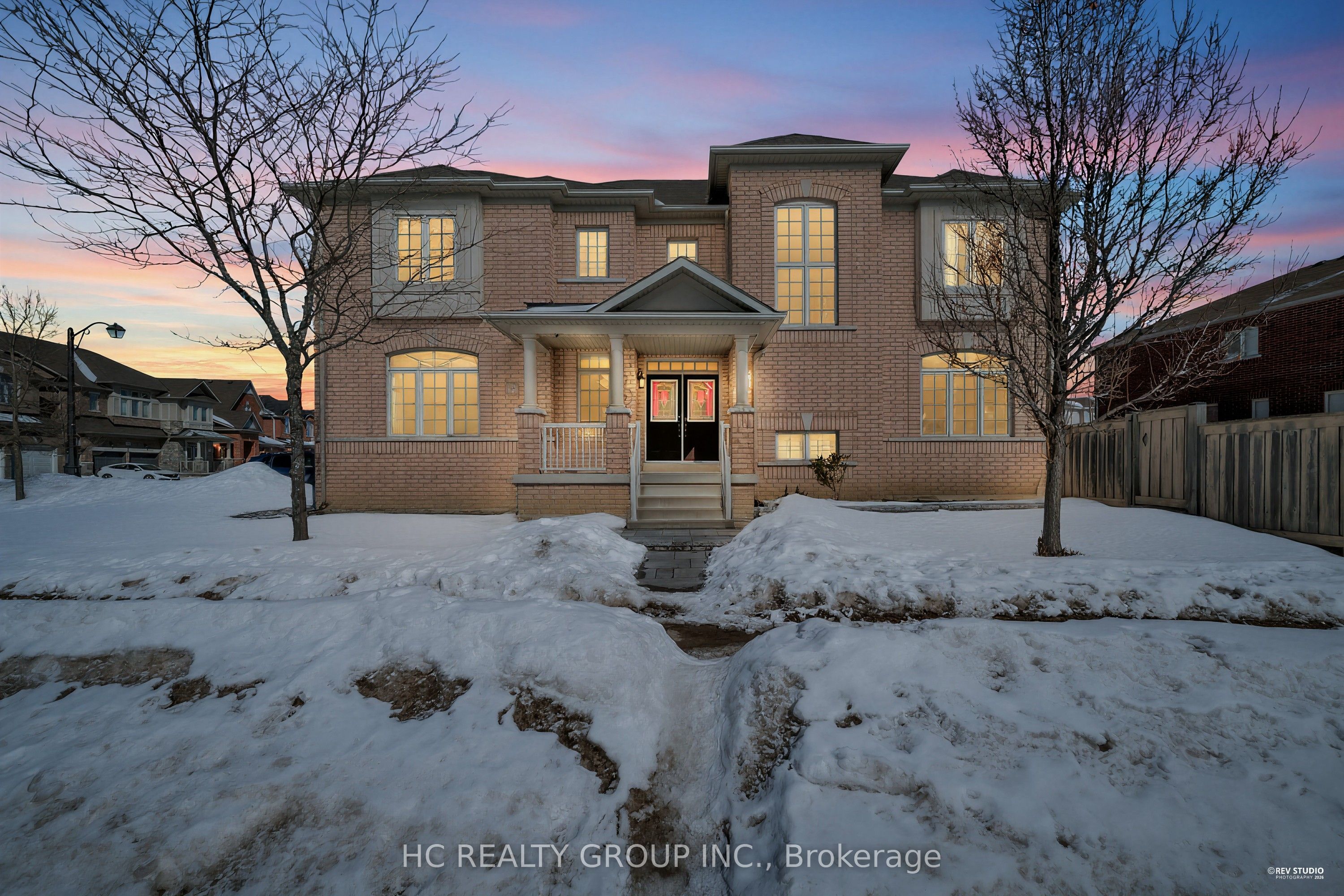 1241 Art Westlake Avenue