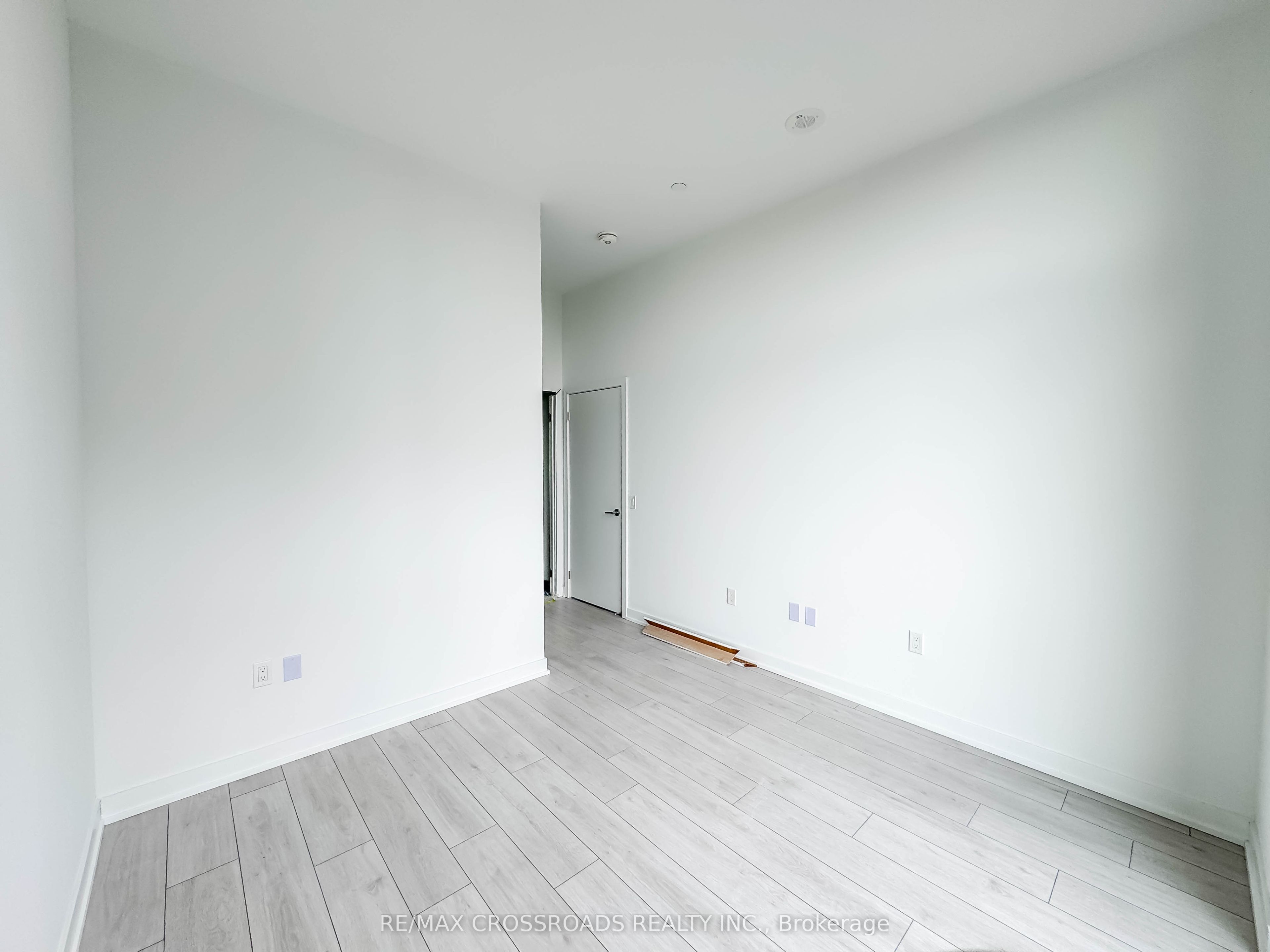 1606 Charles Street 205