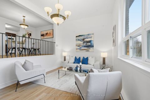 1310 Fieldlight Boulevard 2 Pickering ON L1V 2Y8