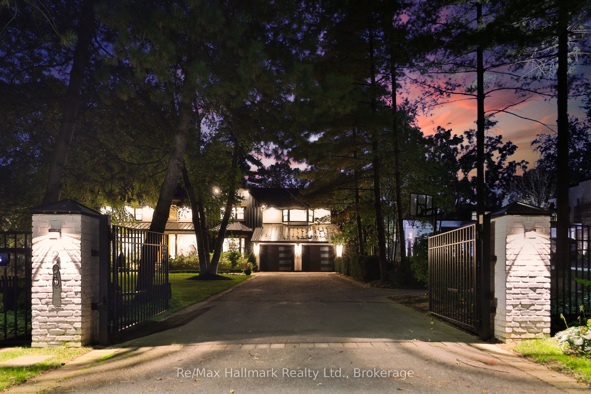 200 Chartwell Road
