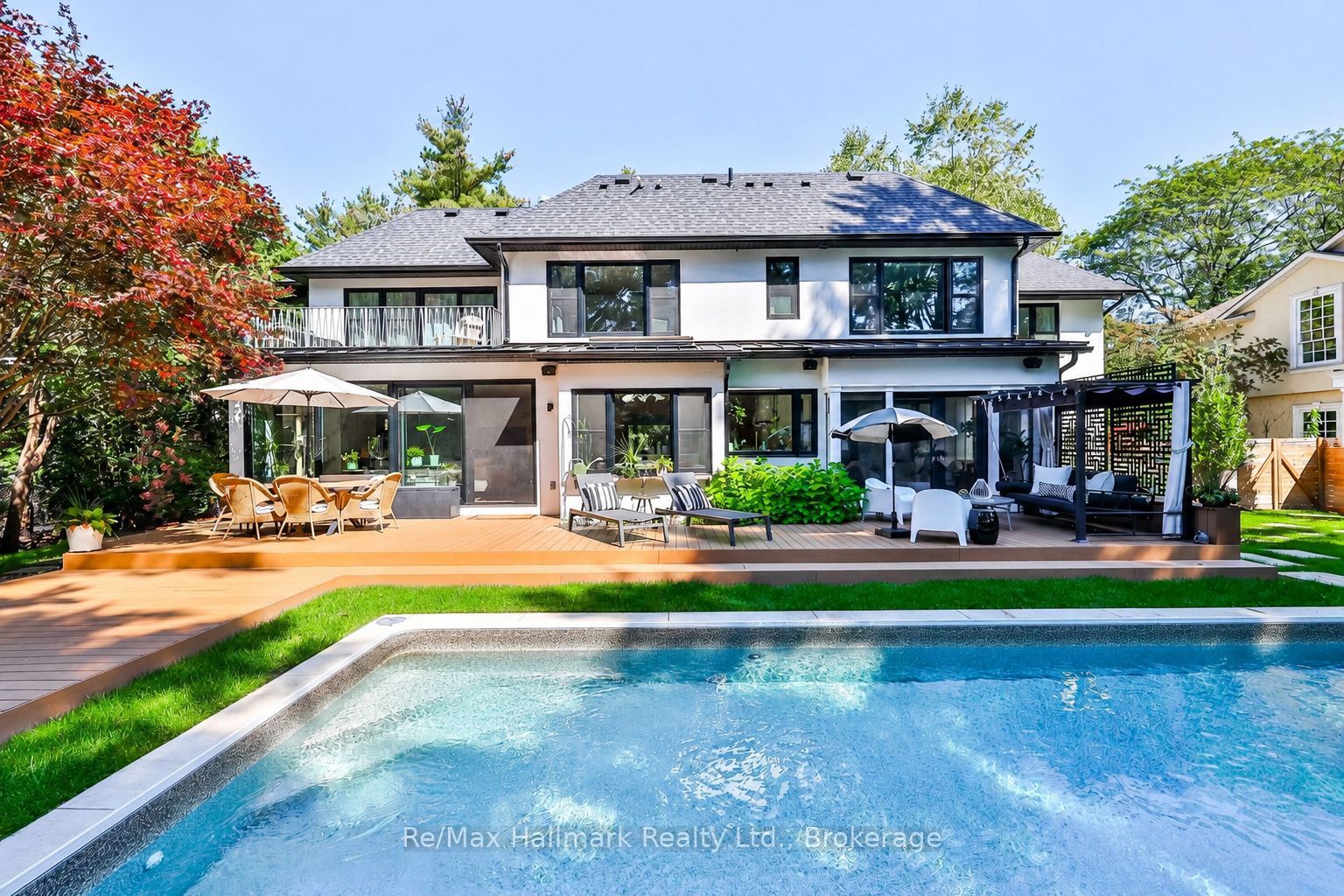 200 Chartwell Road