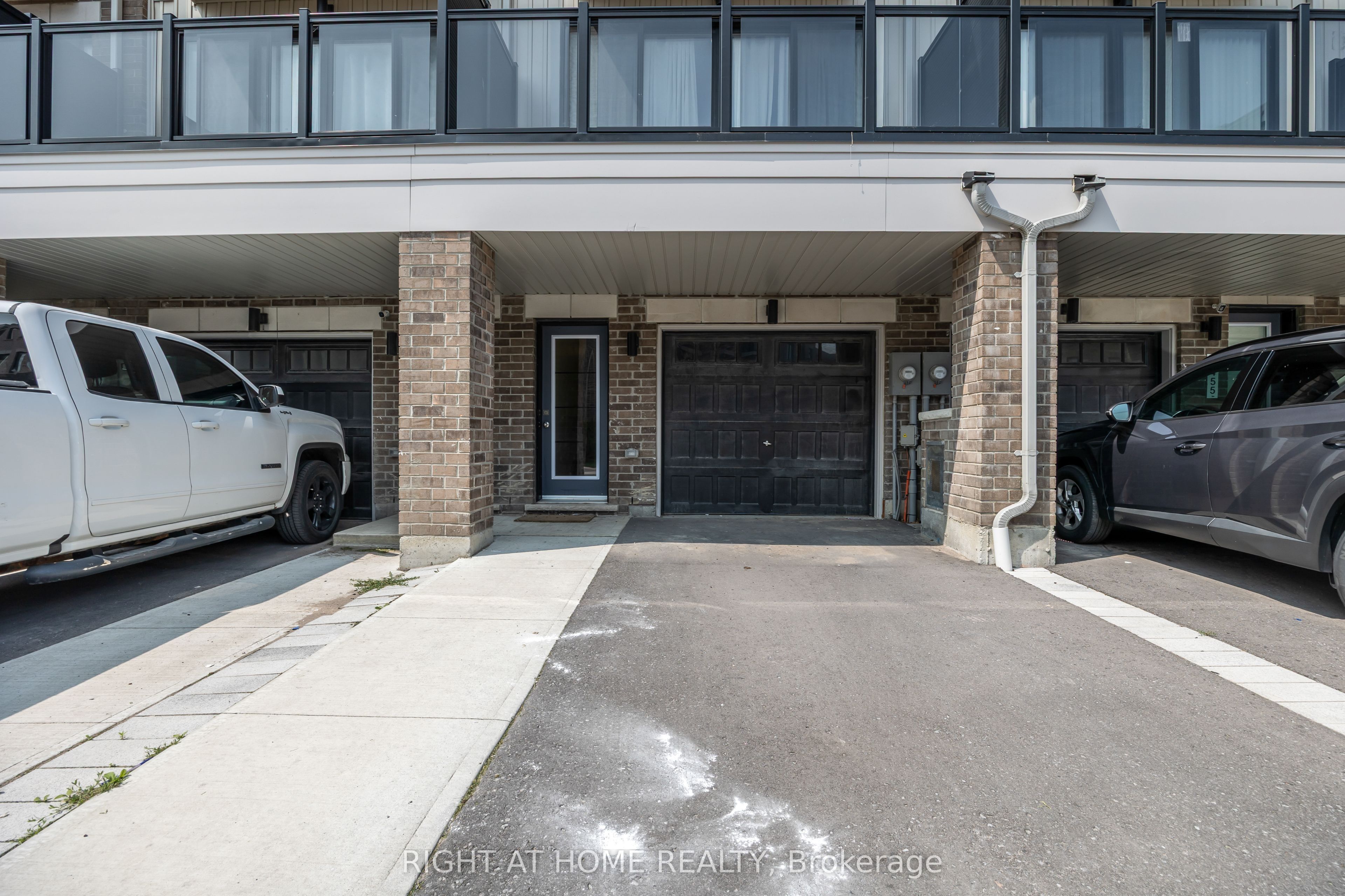 1451 Green Road