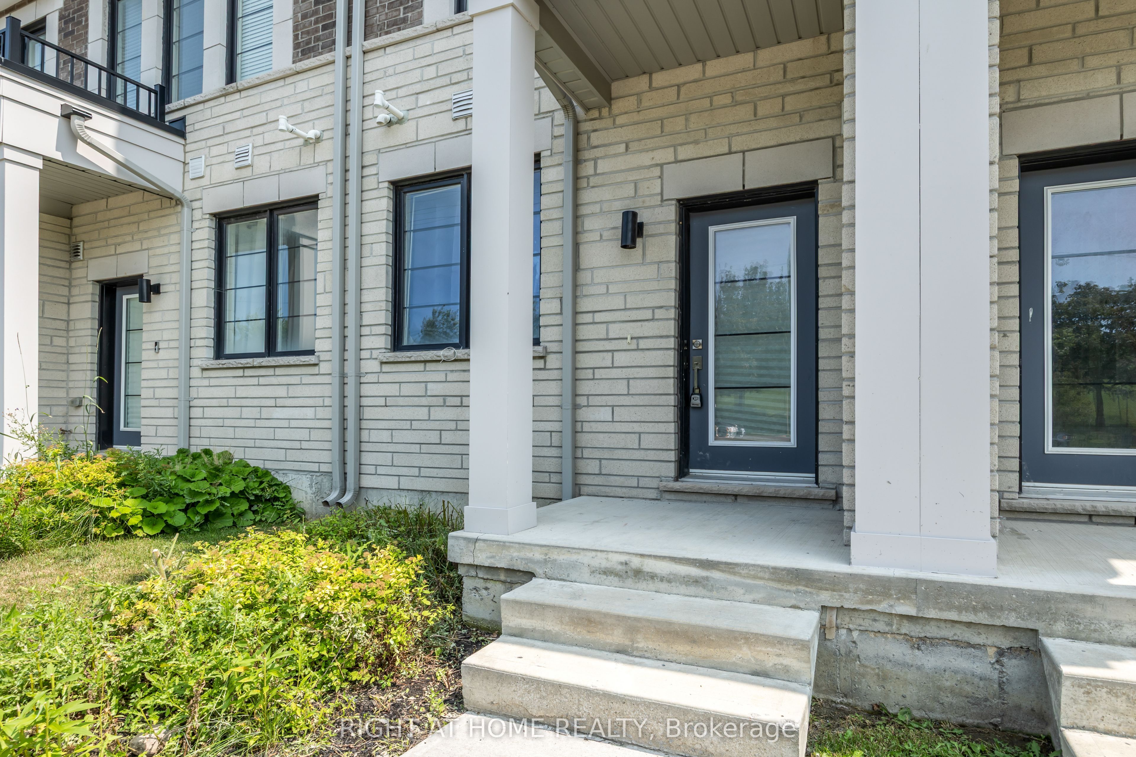 1451 Green Road