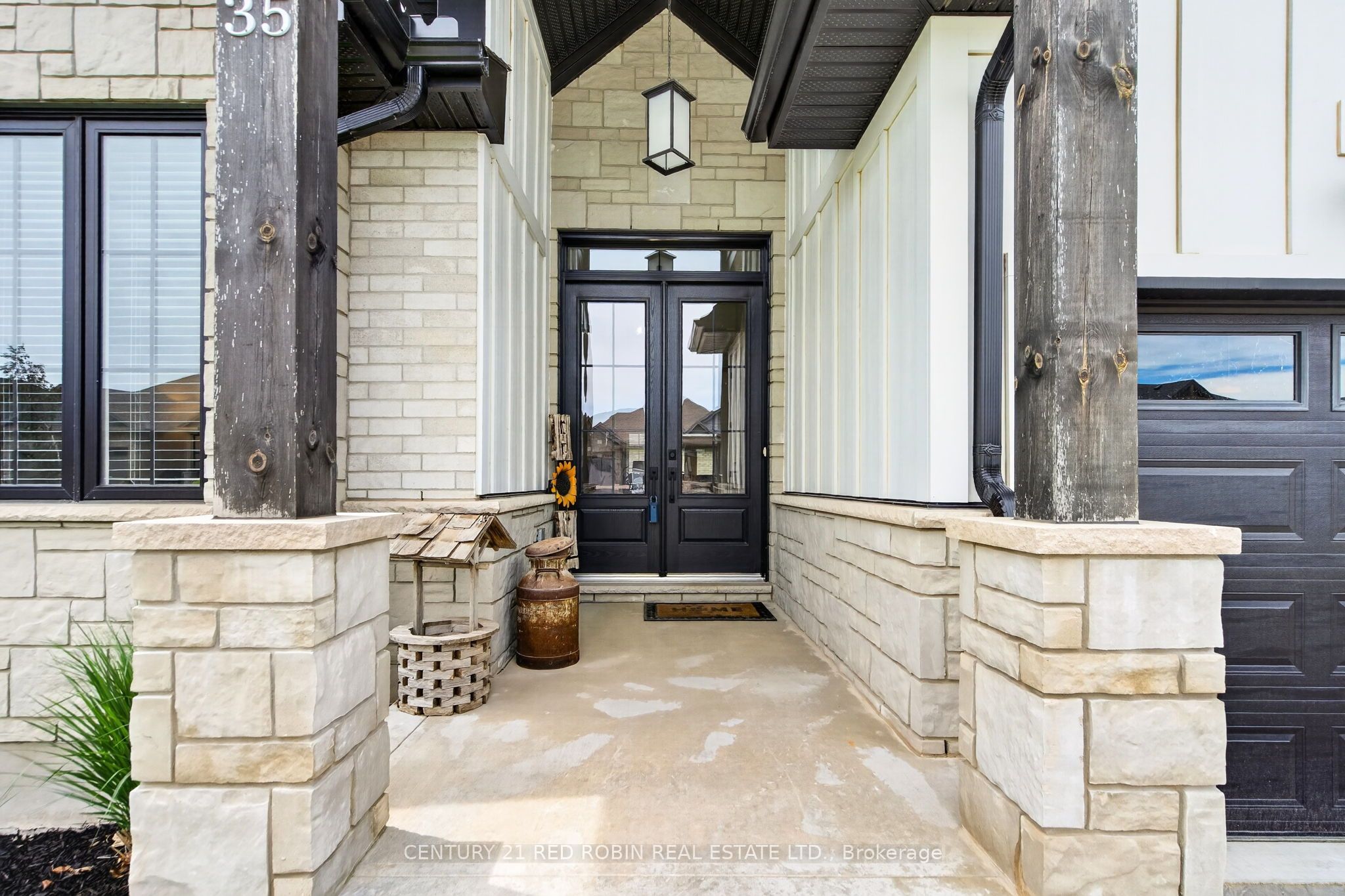 35 Elliot Street