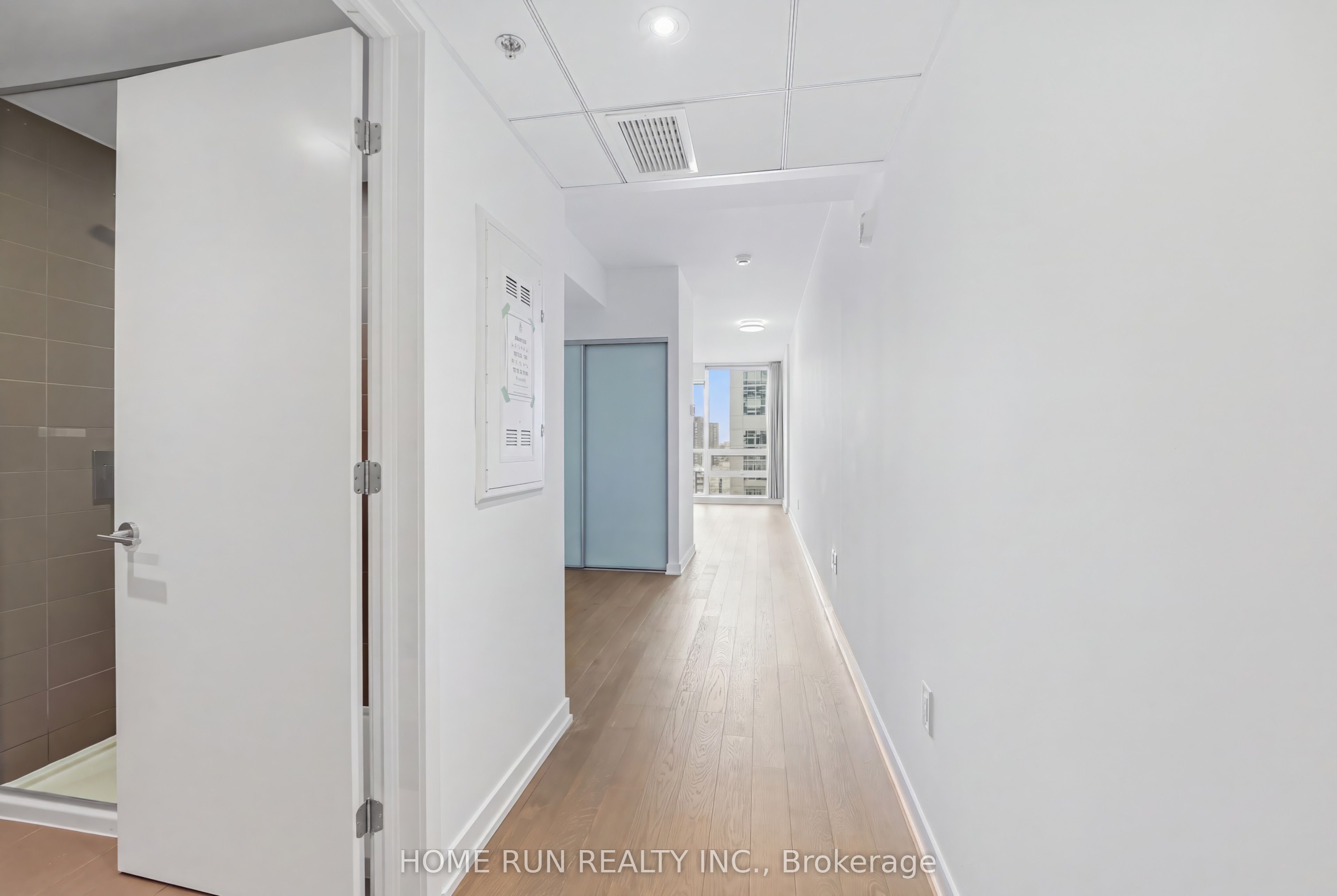 199 Slater Street 1205