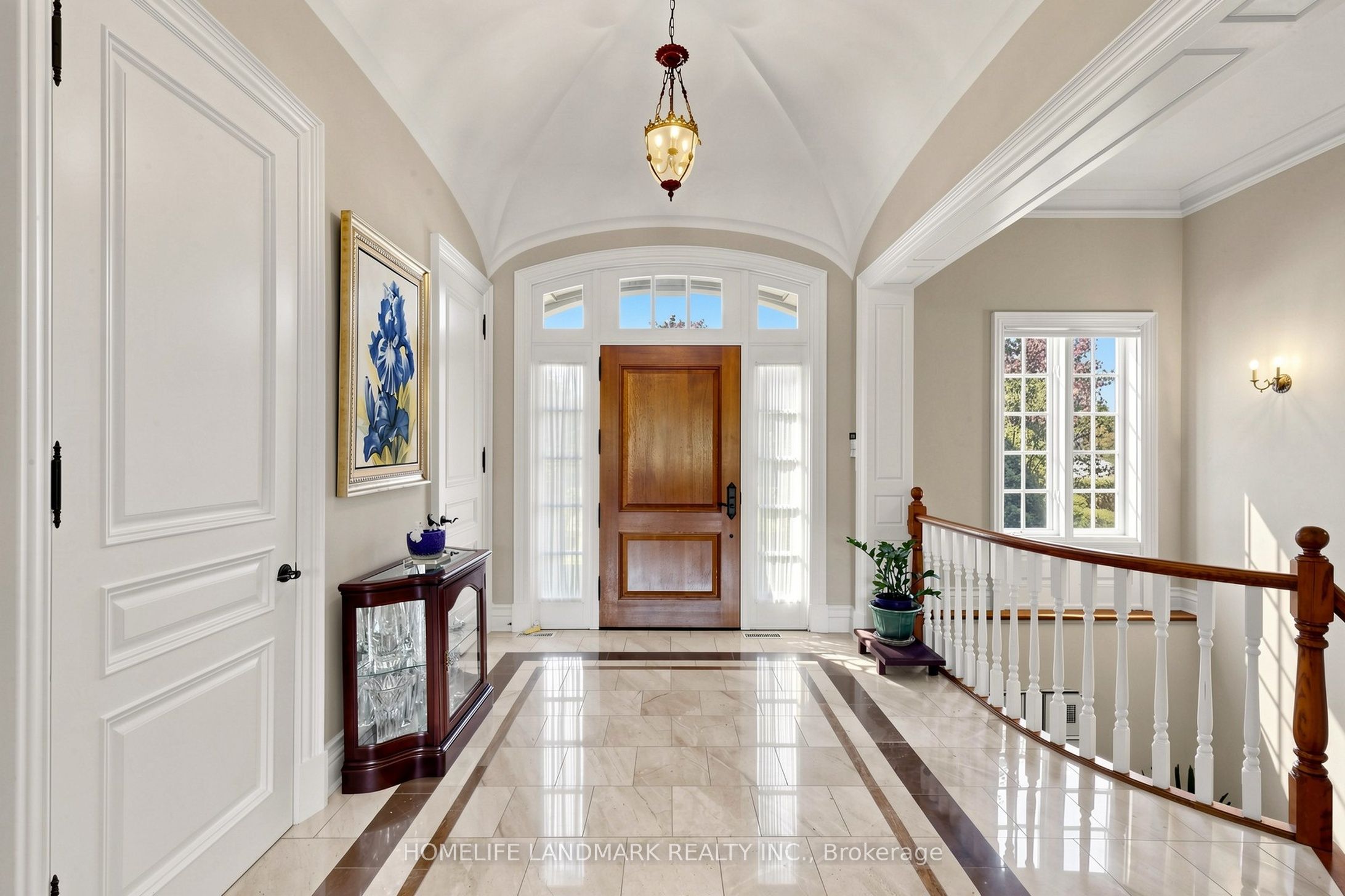 19 Awesome Again Lane
