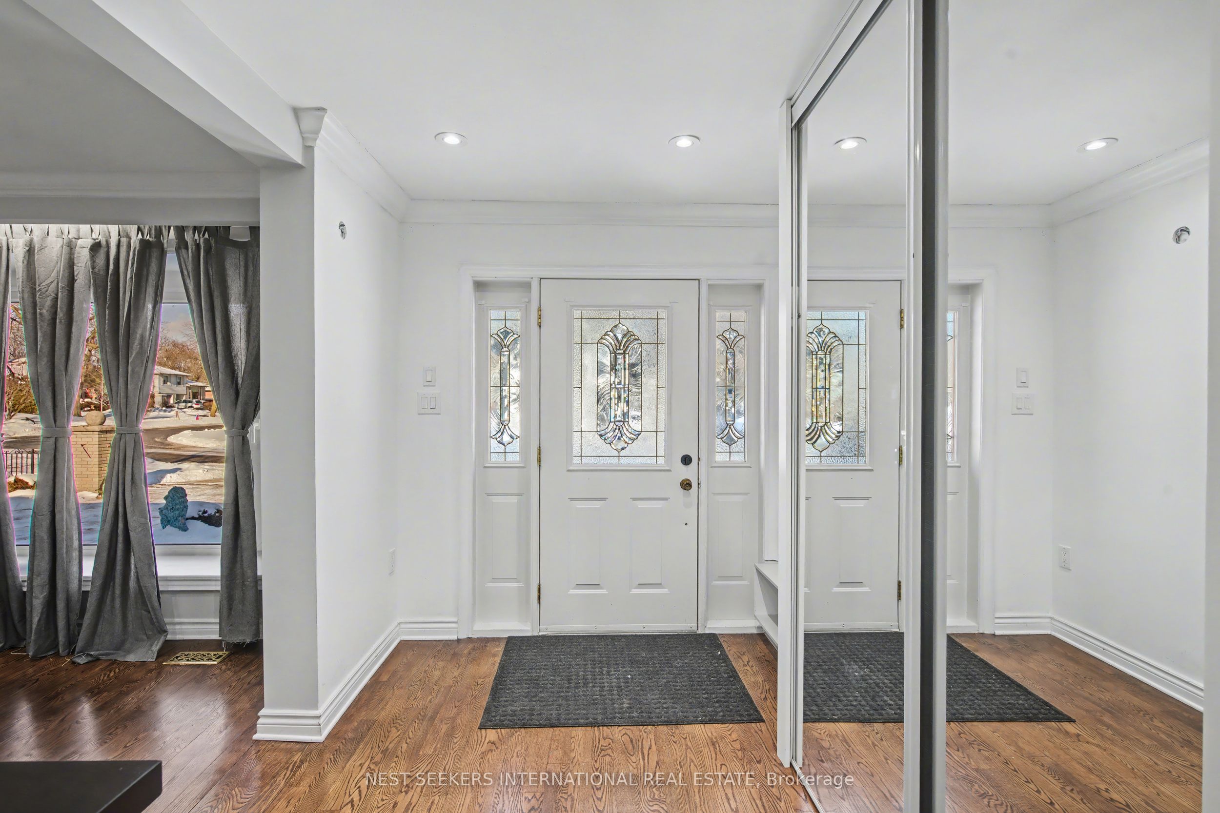 2765 Bushland Crescent