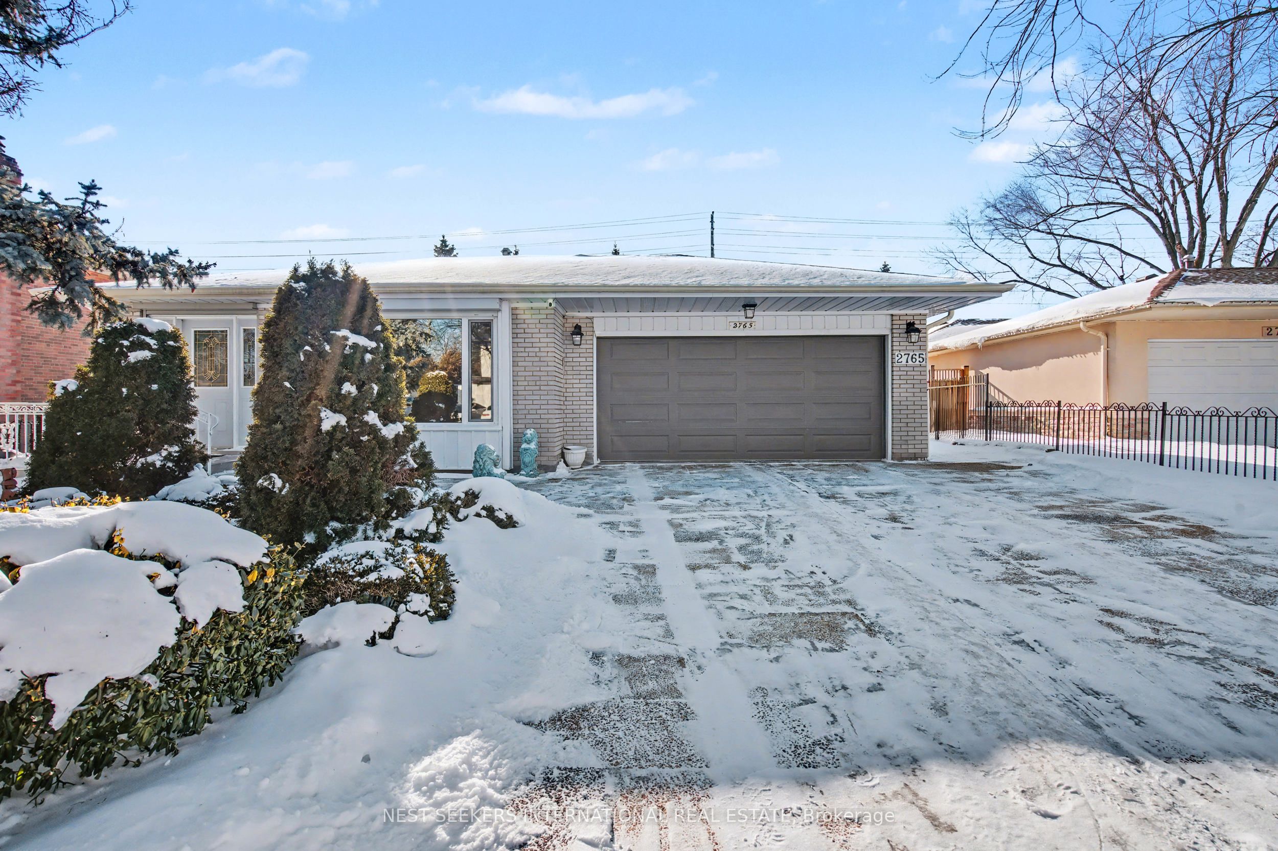 2765 Bushland Crescent