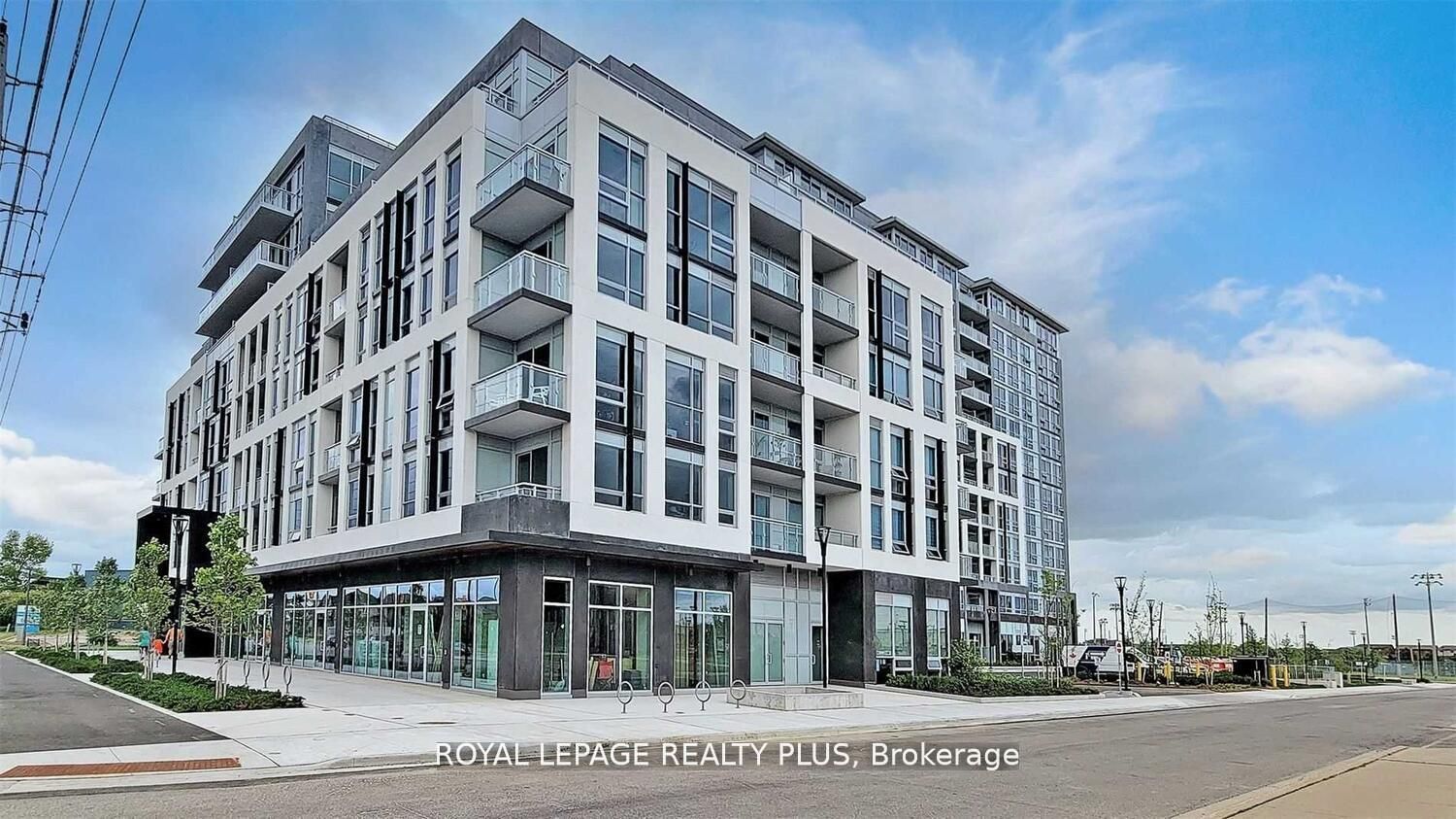 1050 Main Street E 208