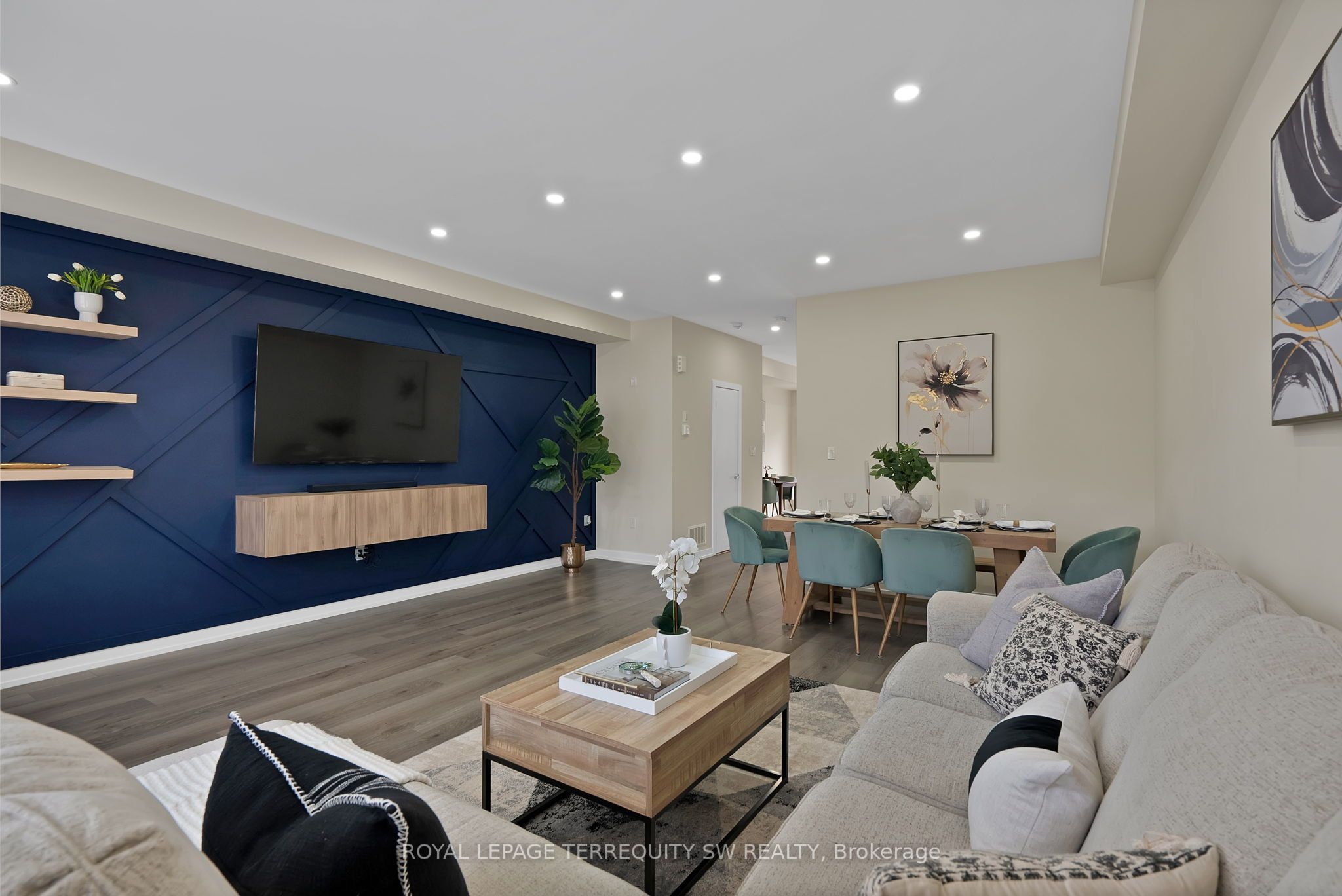 250 Finch Avenue 603