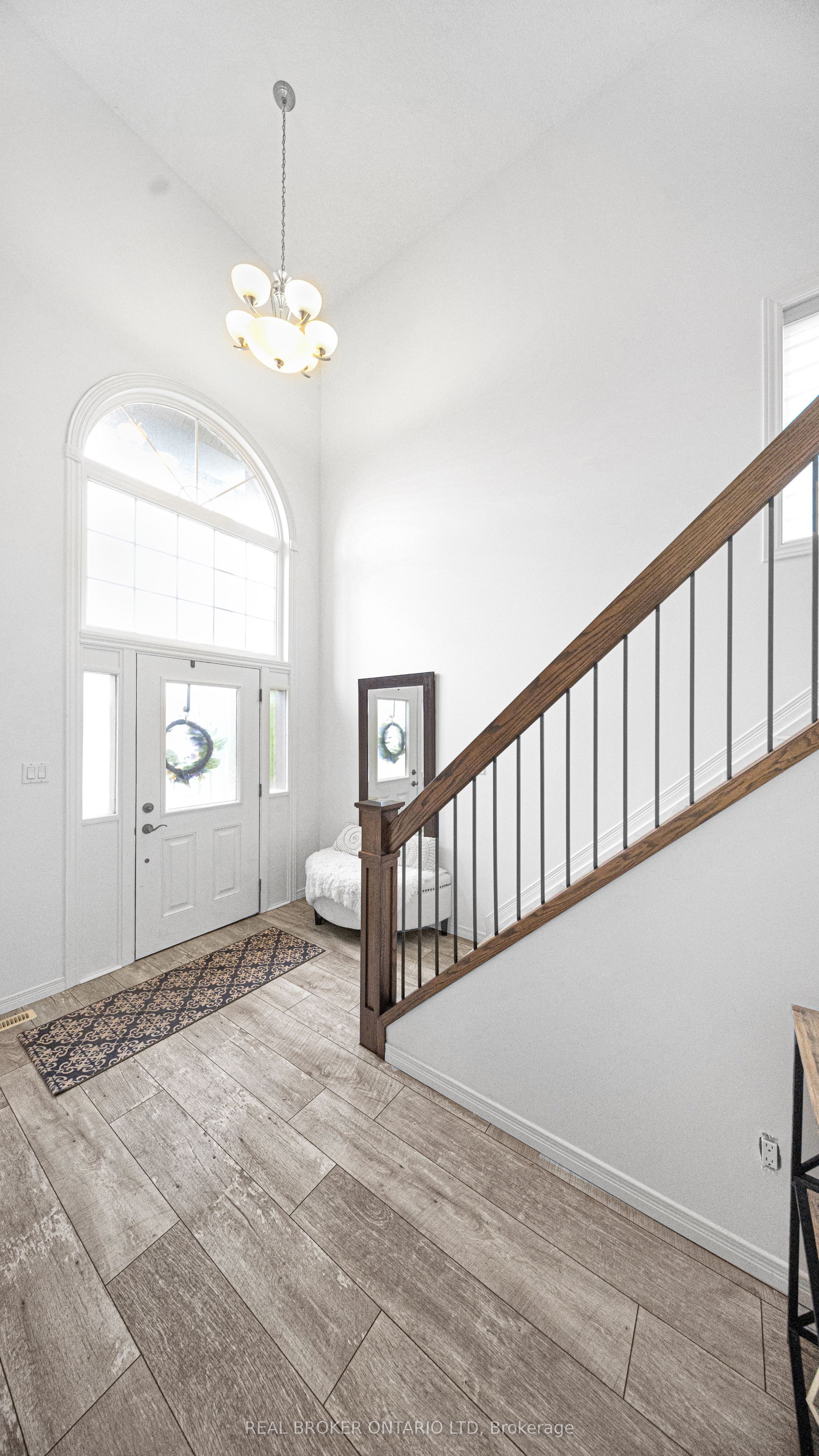 949 Blythwood Road