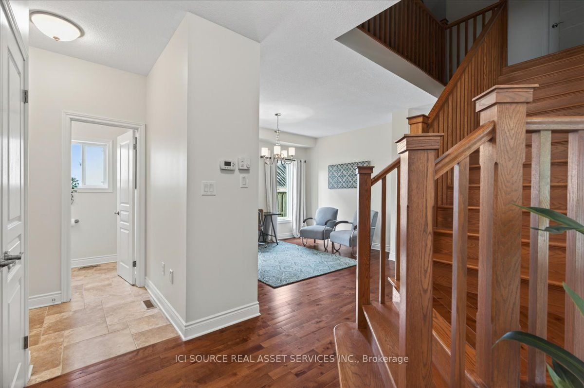 850 Teakwood Lane