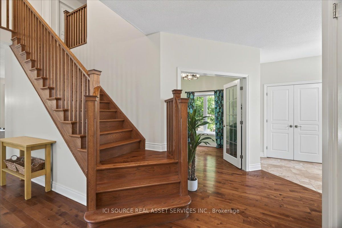 850 Teakwood Lane