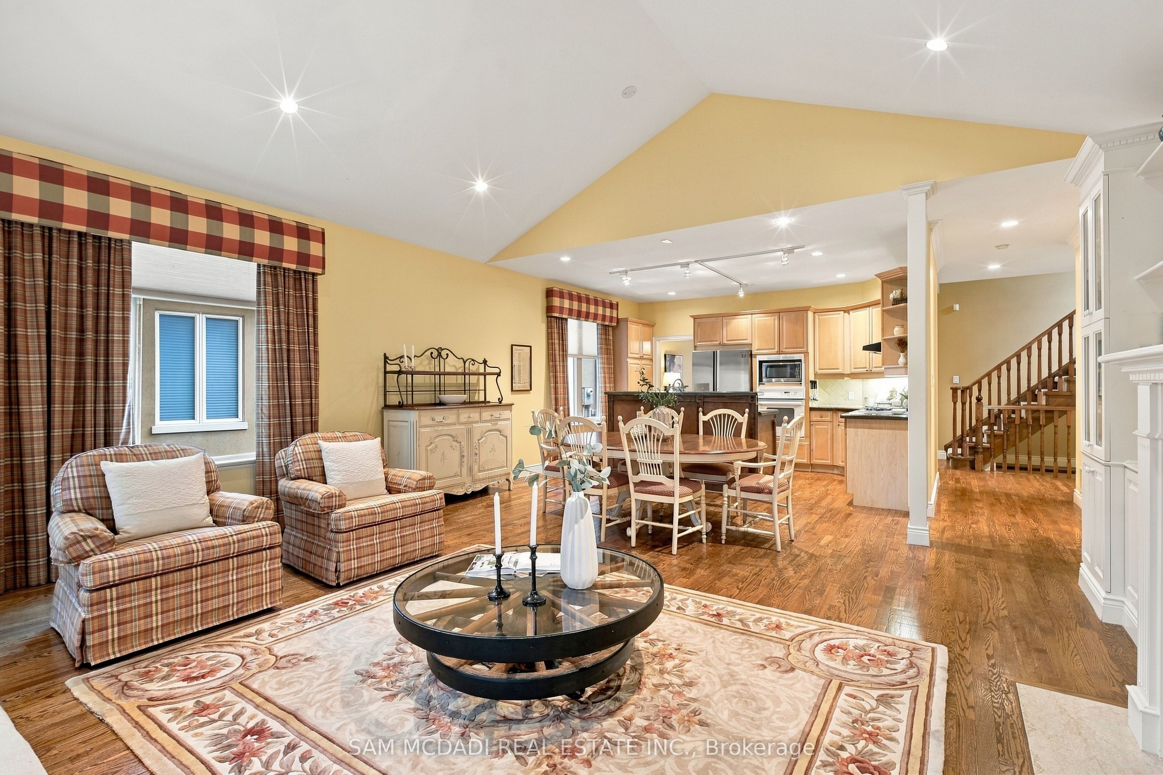 1205 Clarkson Road N 6
