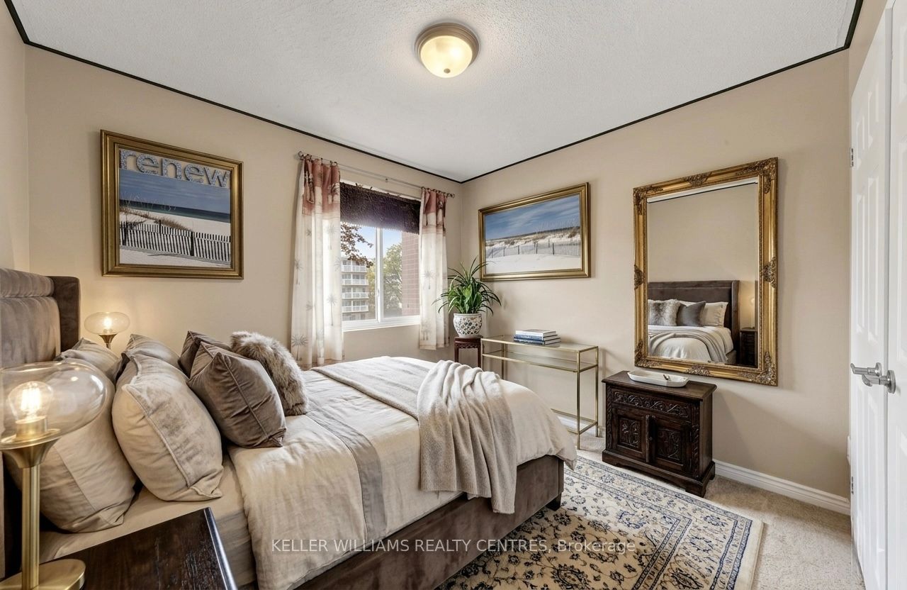 131 Taunton Road E 304