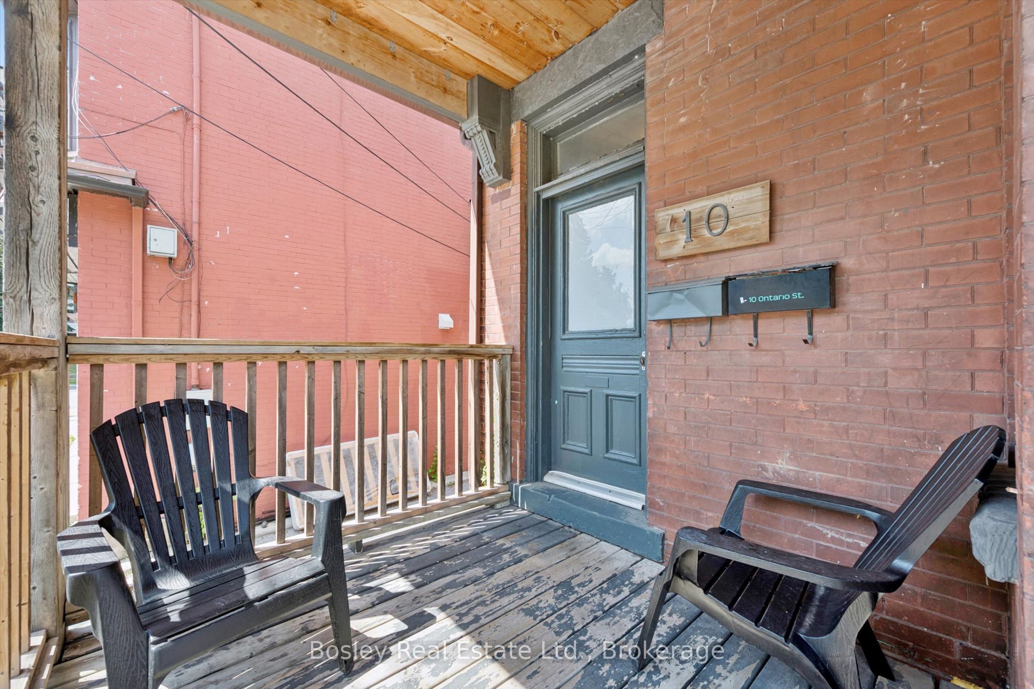 10 Ontario Street