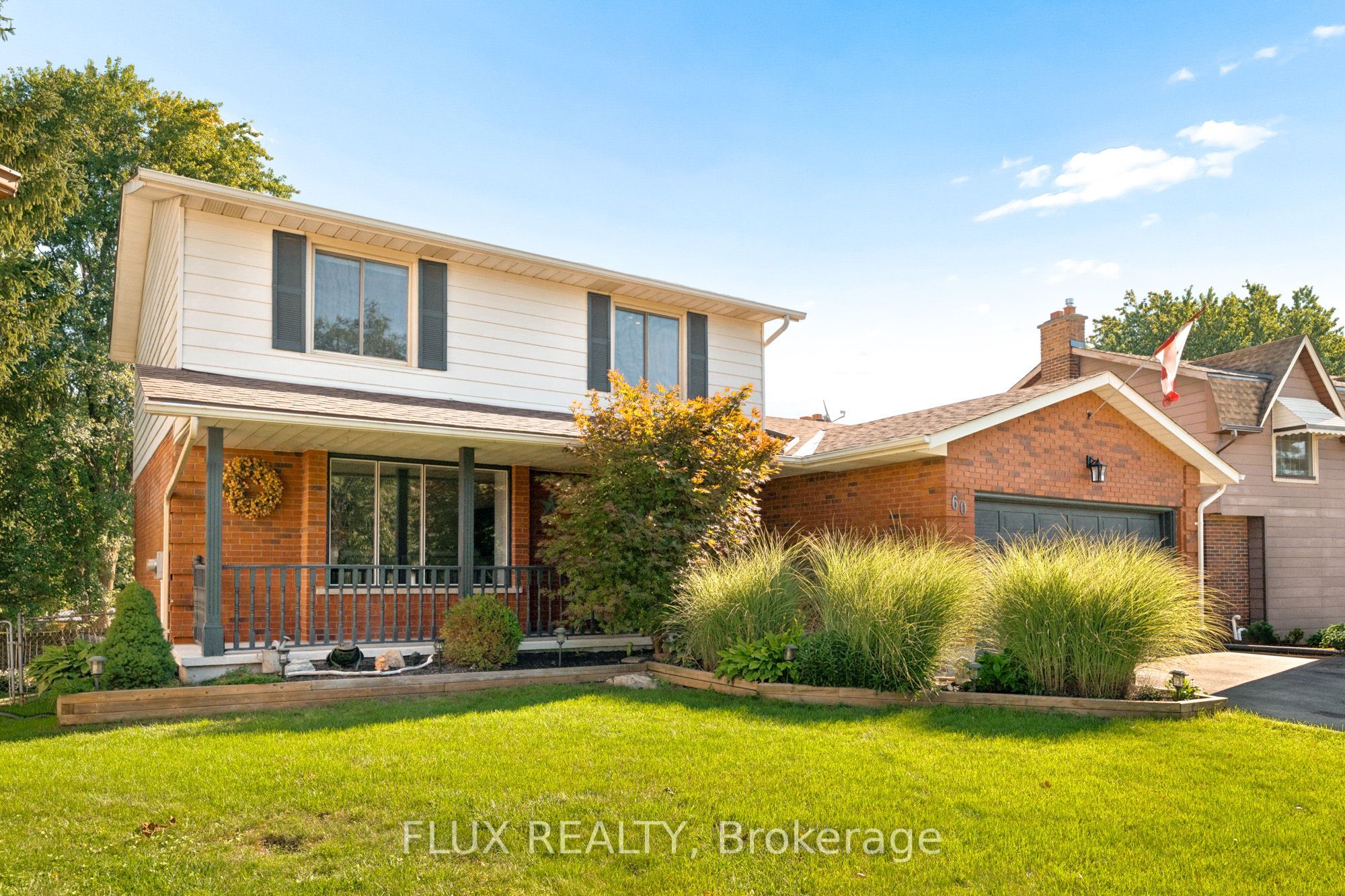 60 Cherrytree Court